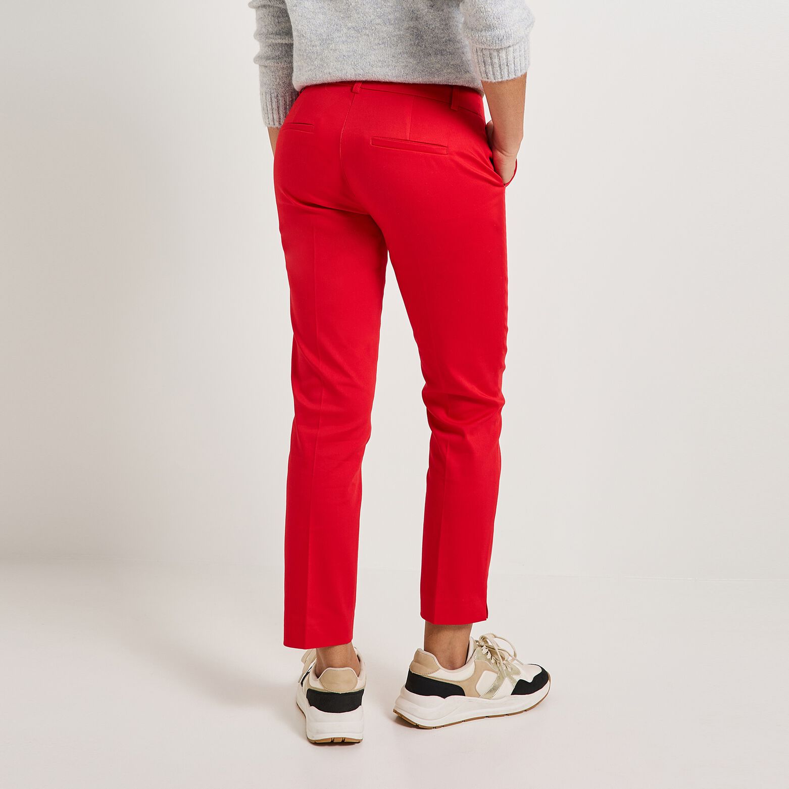 Pantalon cigarette femme