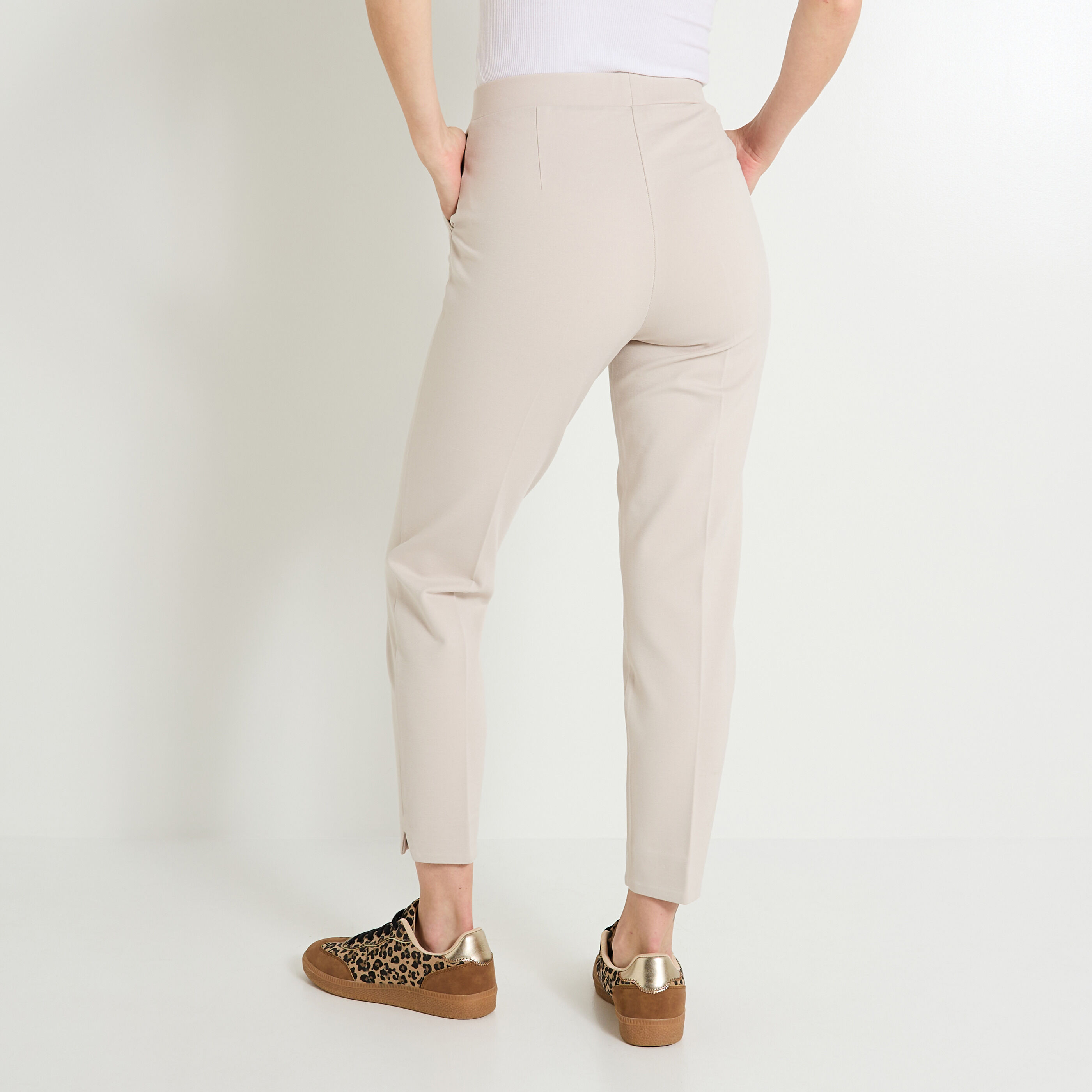 Pantalon cigarette en maille femme