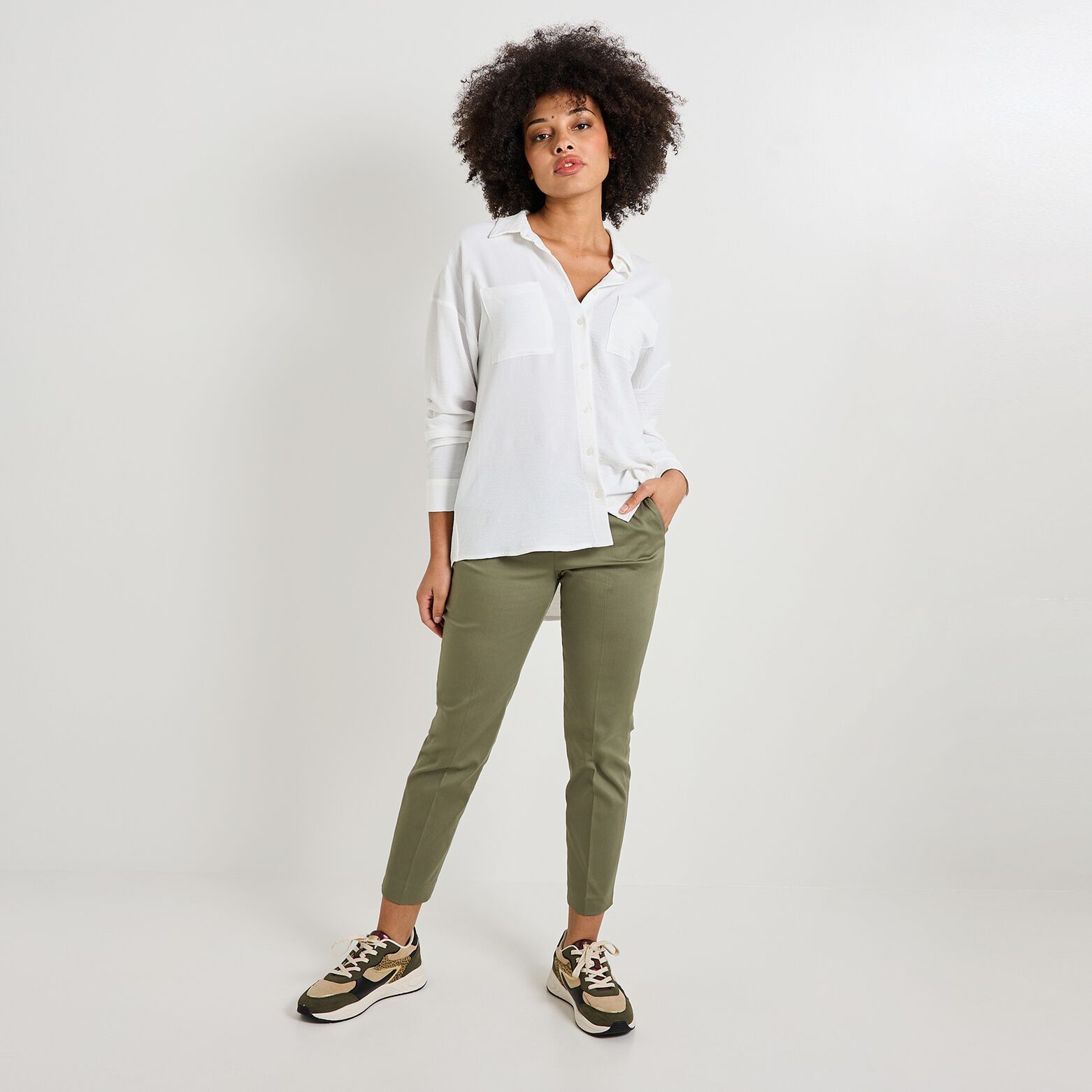 Pantalon cigarette femme