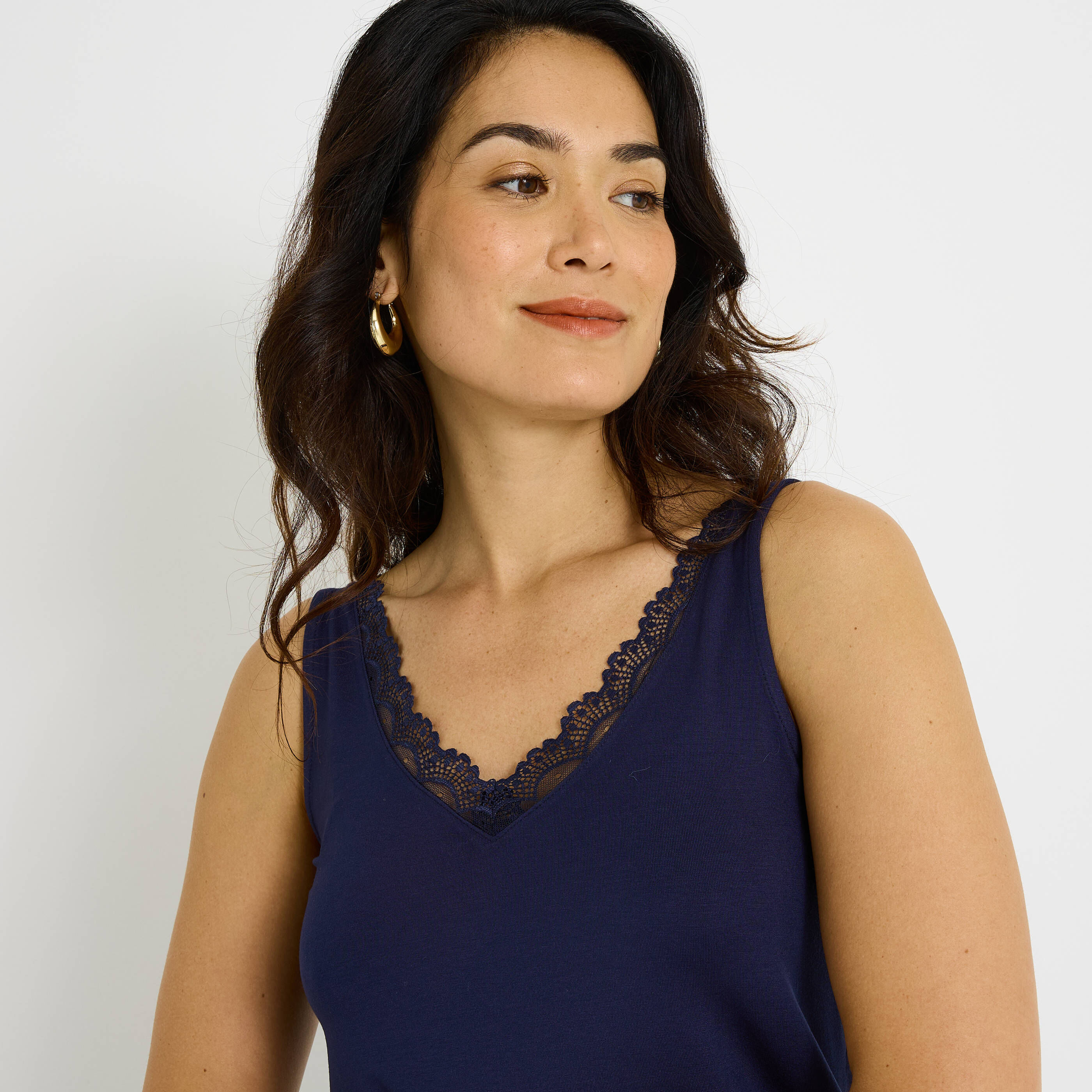 D&eacute;bardeur col V ajour&eacute; femme