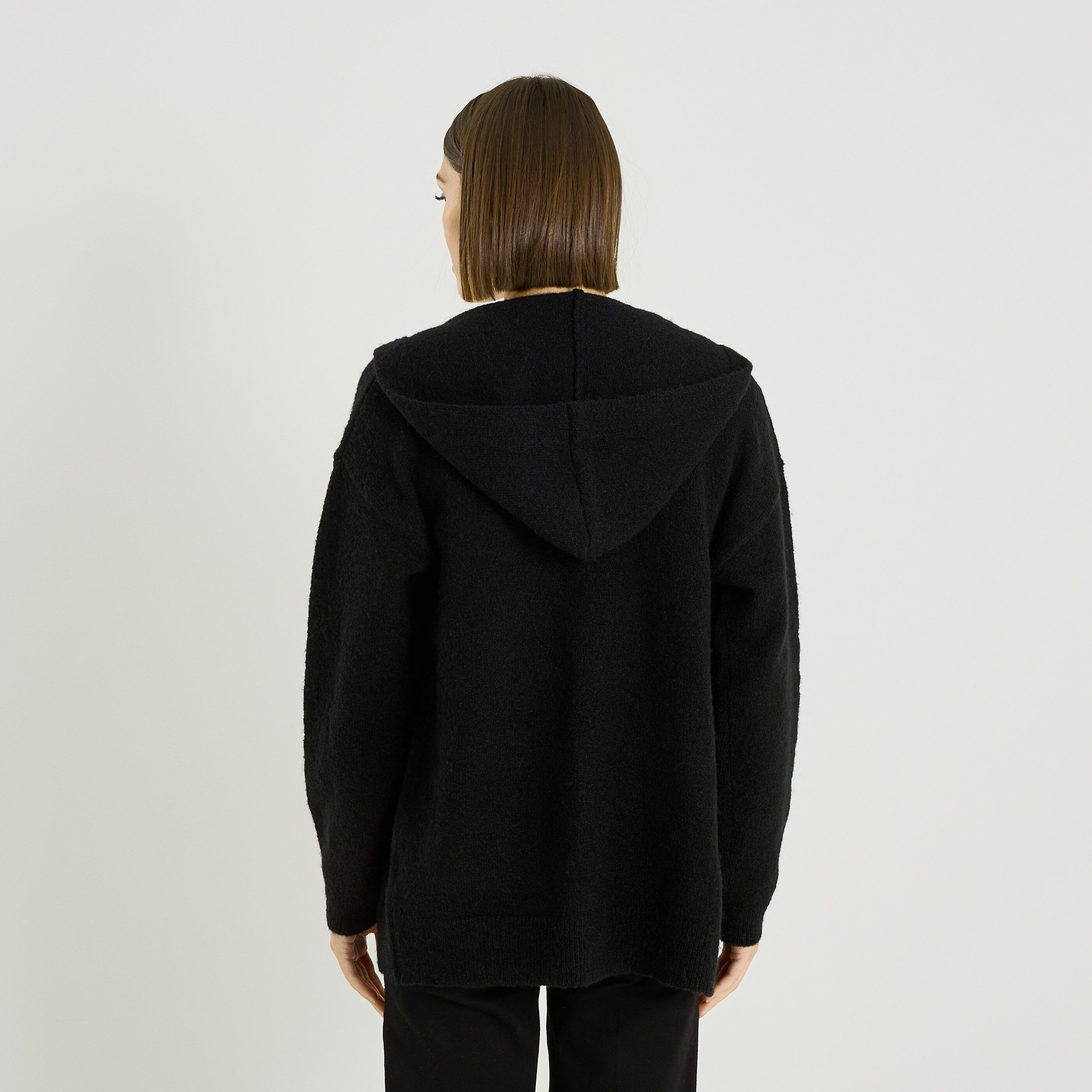 Gilet mi-long &agrave; capuche femme