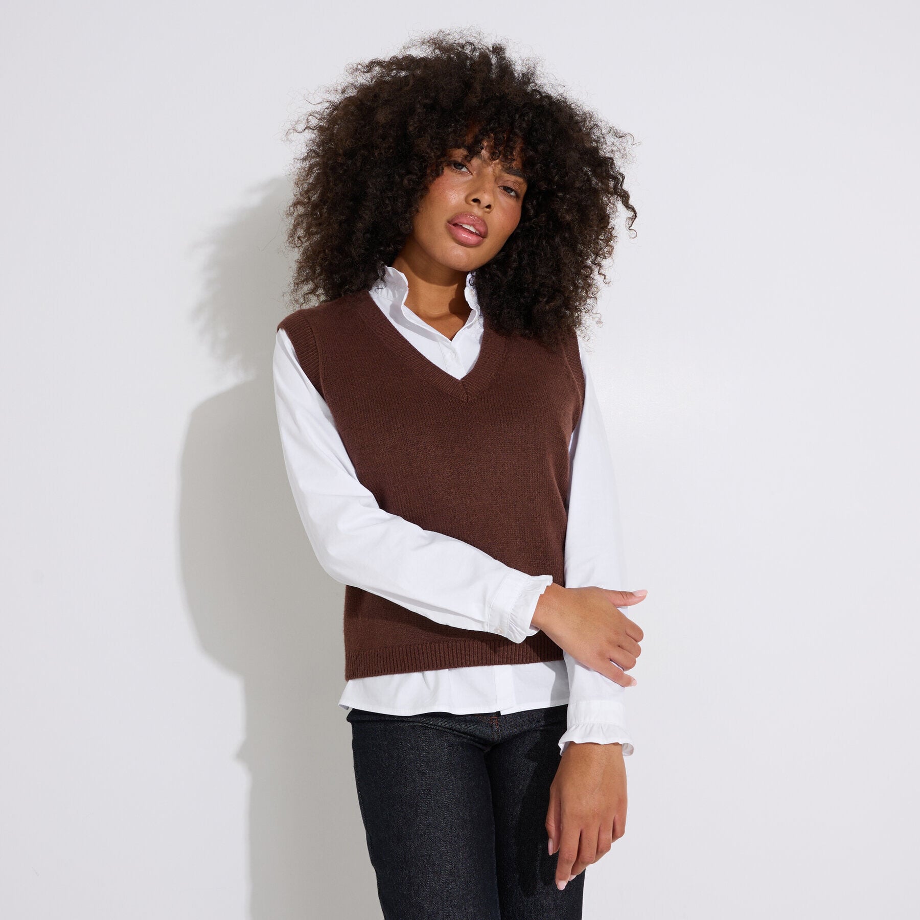 Pull sans manches col V femme