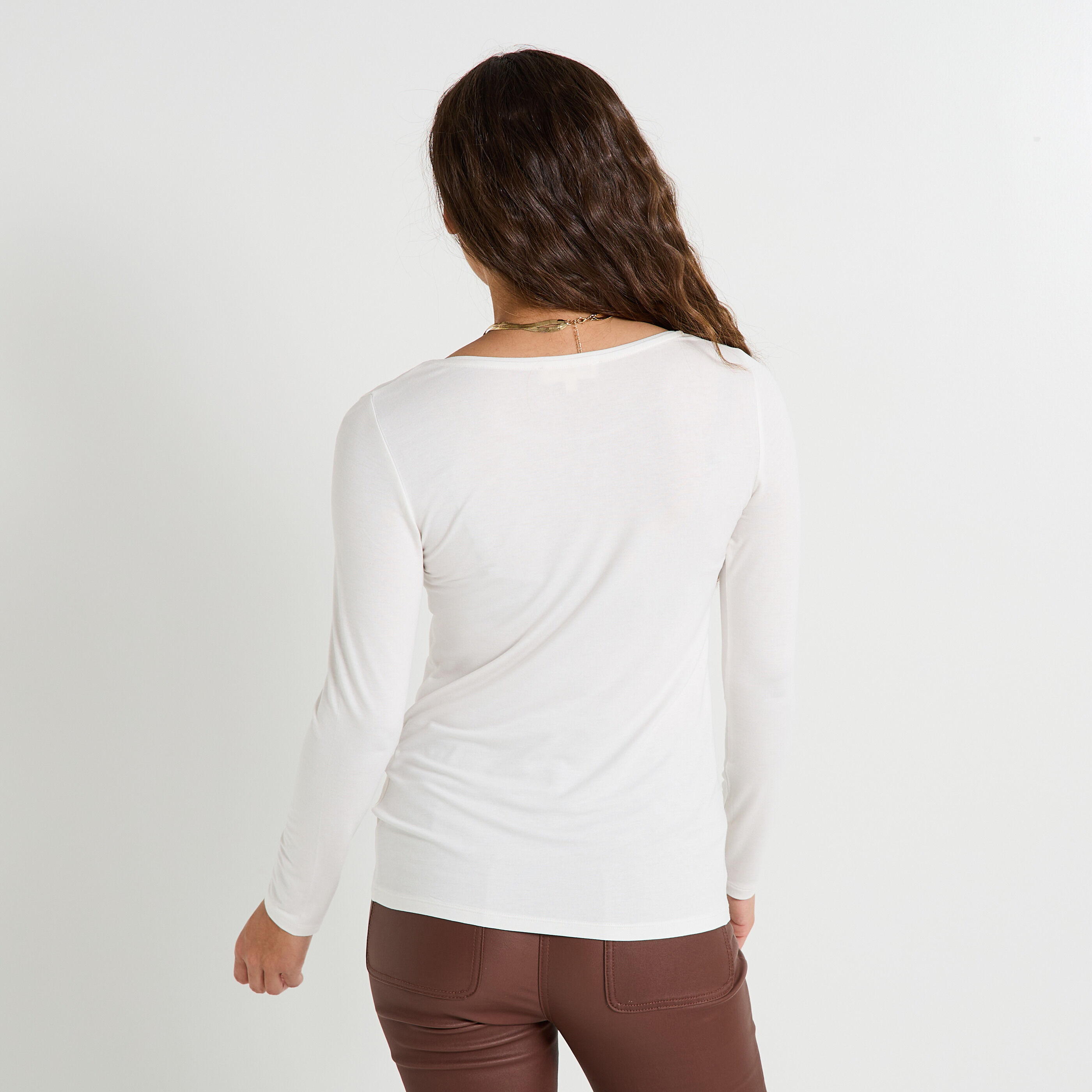 T-shirt uni &agrave; col rond femme