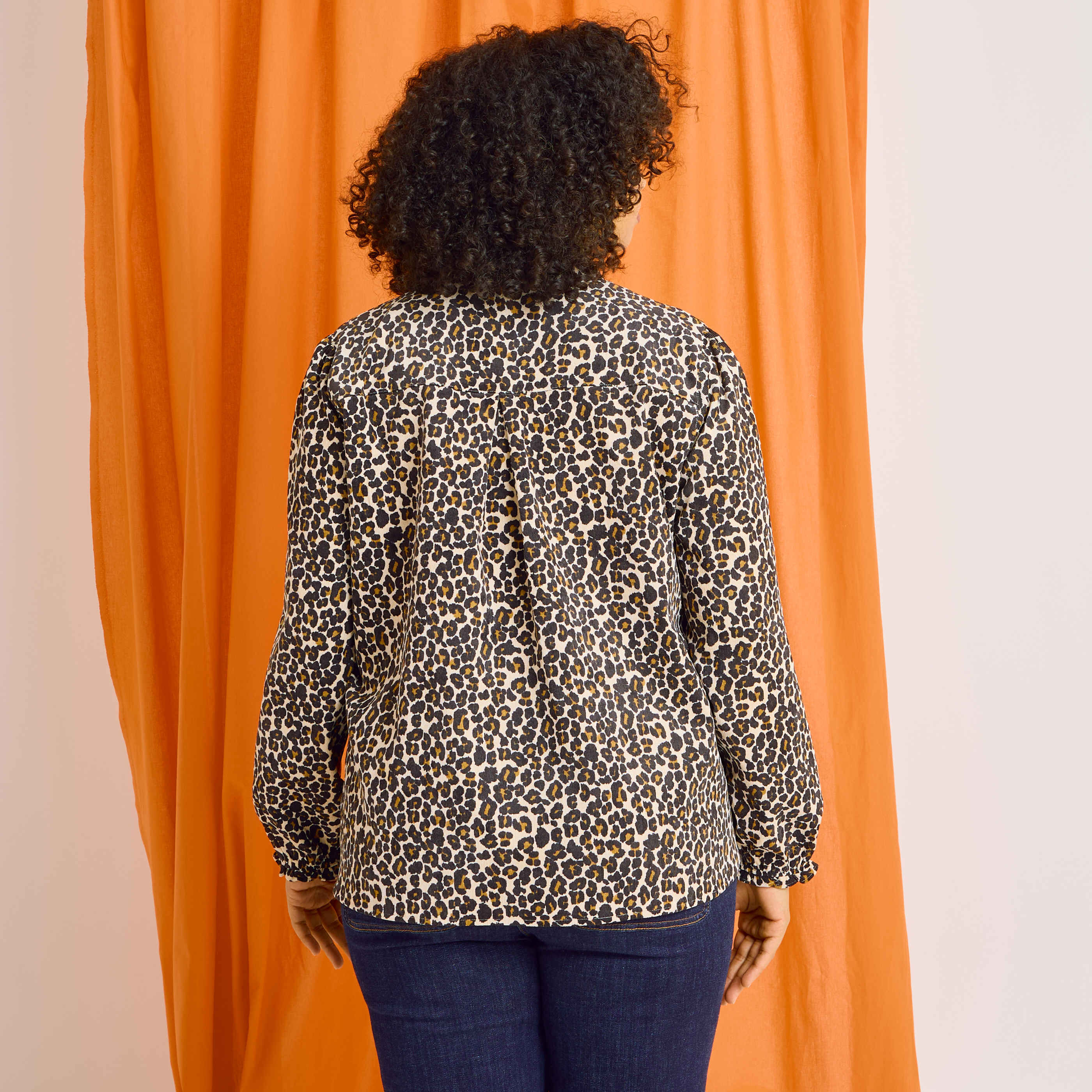 Blouse en velours imprim&eacute; l&eacute;opard femme