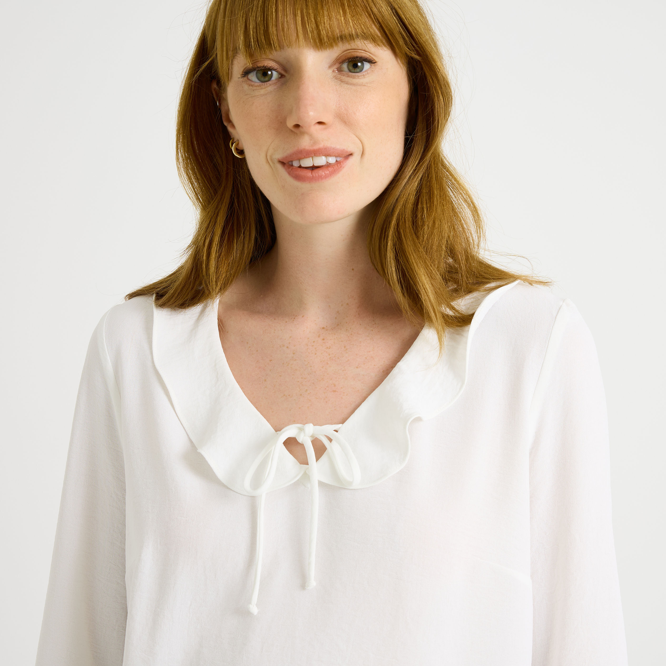 Blouse &agrave; volants femme