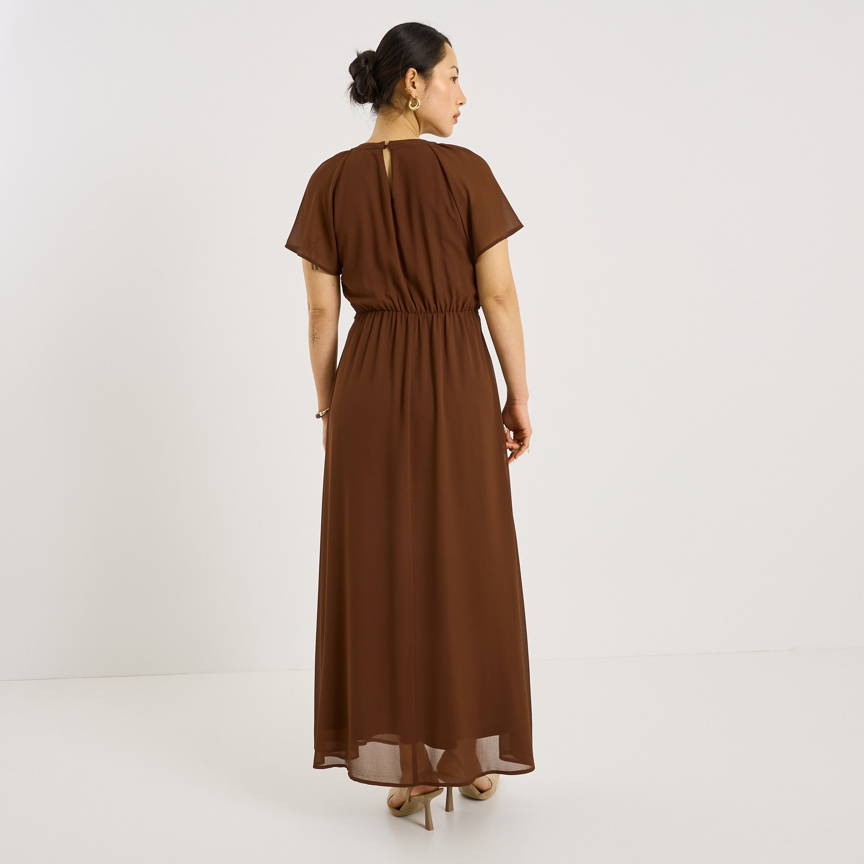 Robe longue unie habill&eacute;e 