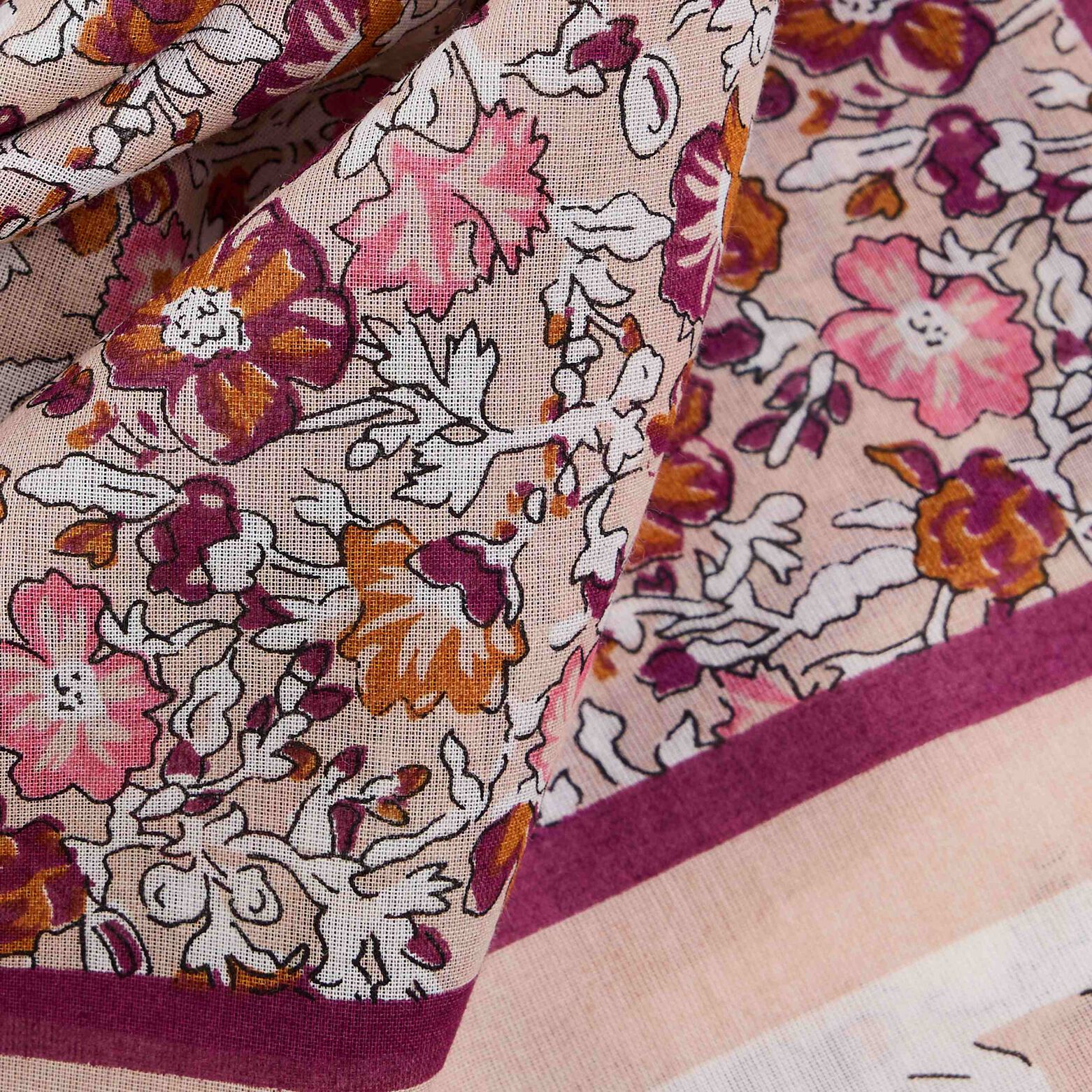 Foulard imprimé fleuri femme