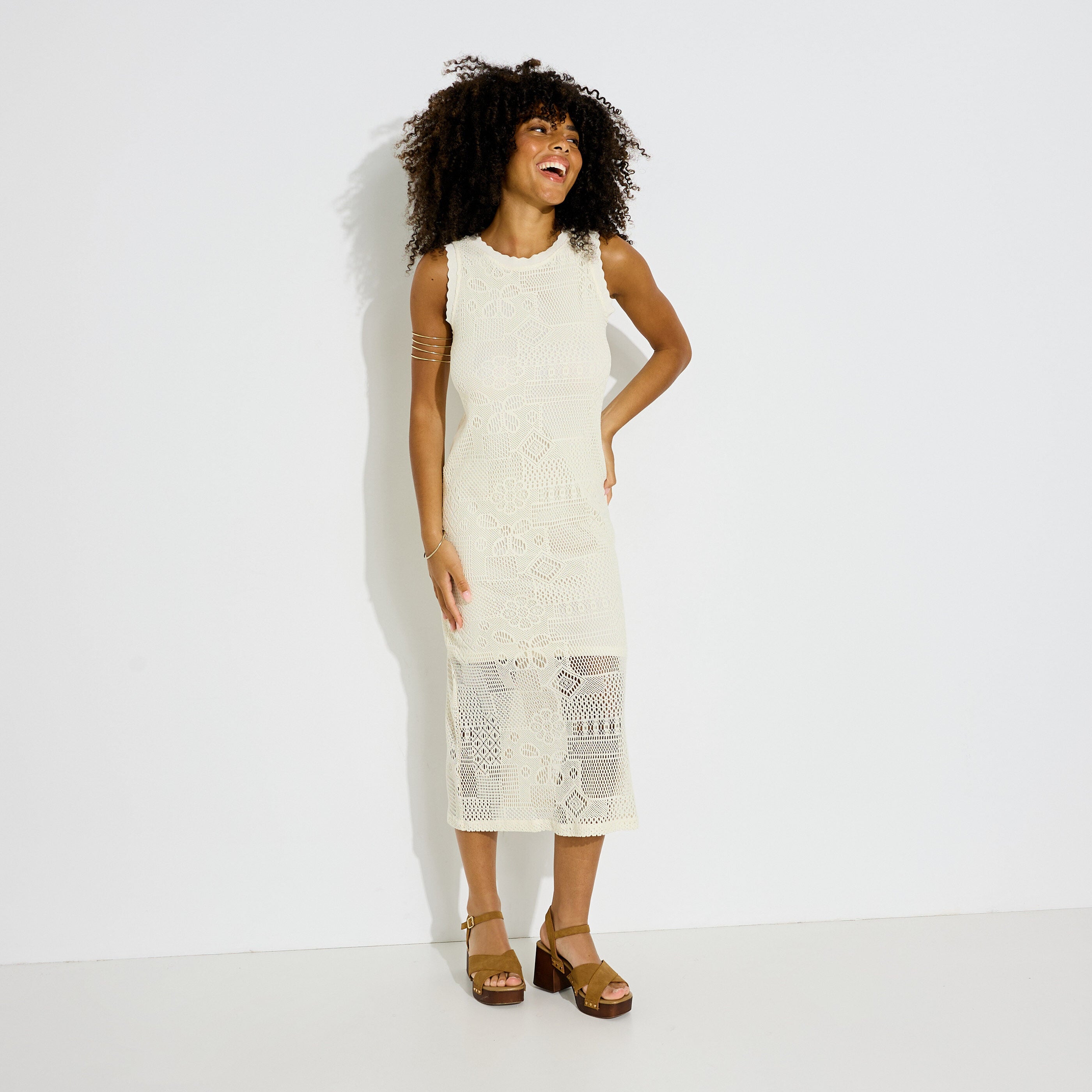 Robe longue en maille ajour&eacute;e