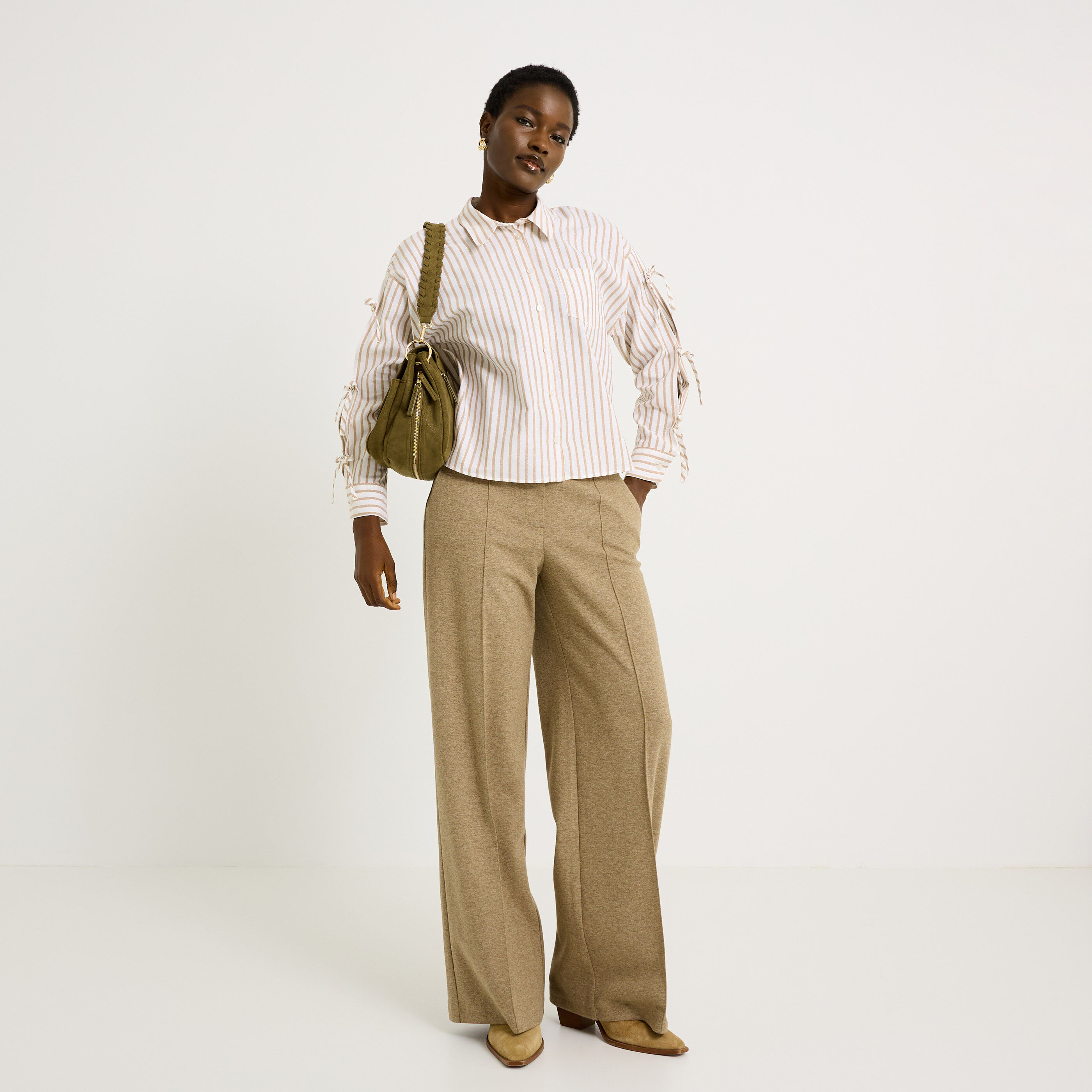 Chemise ray&eacute;e avec n&oelig;uds femme