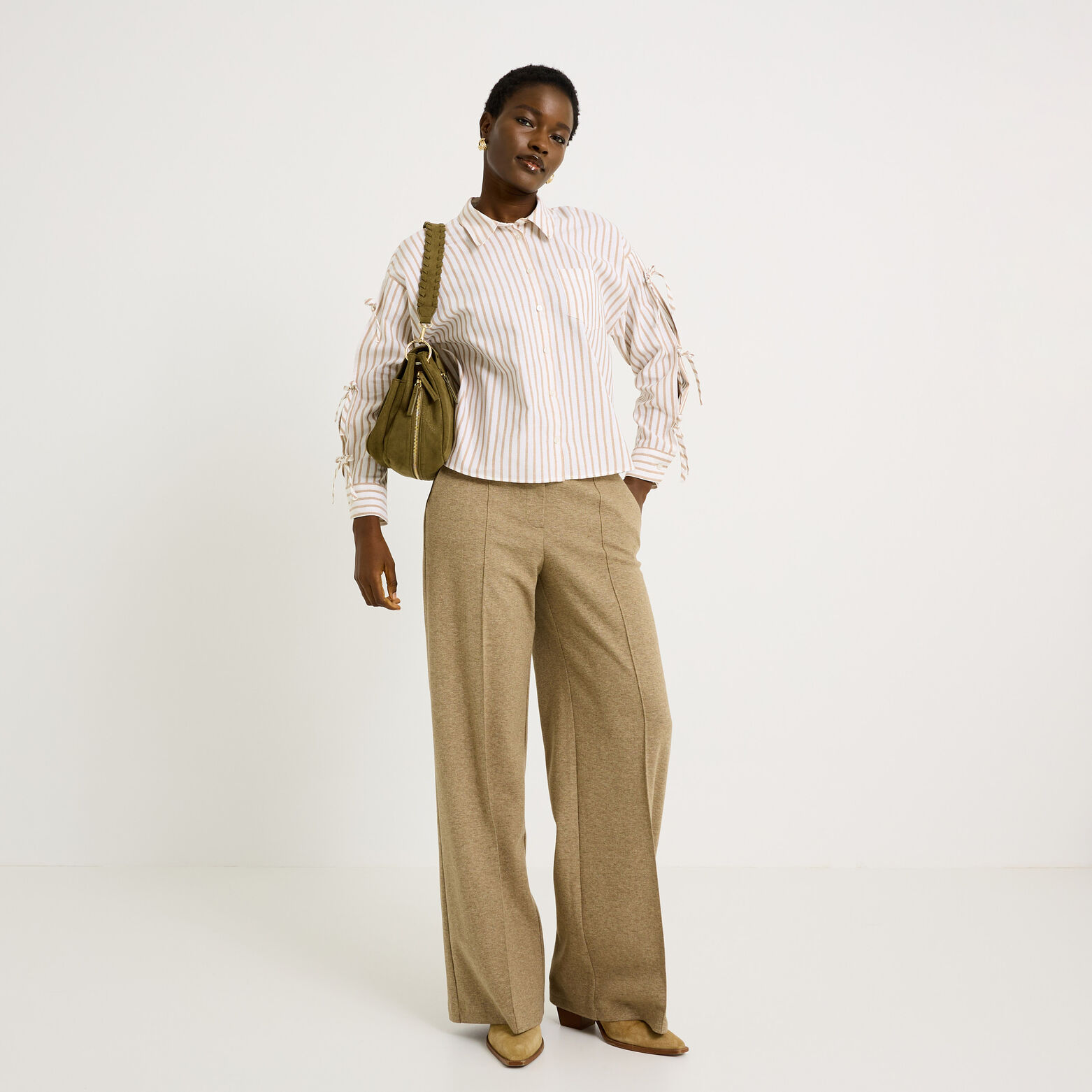 Chemise rayée avec nœuds femme