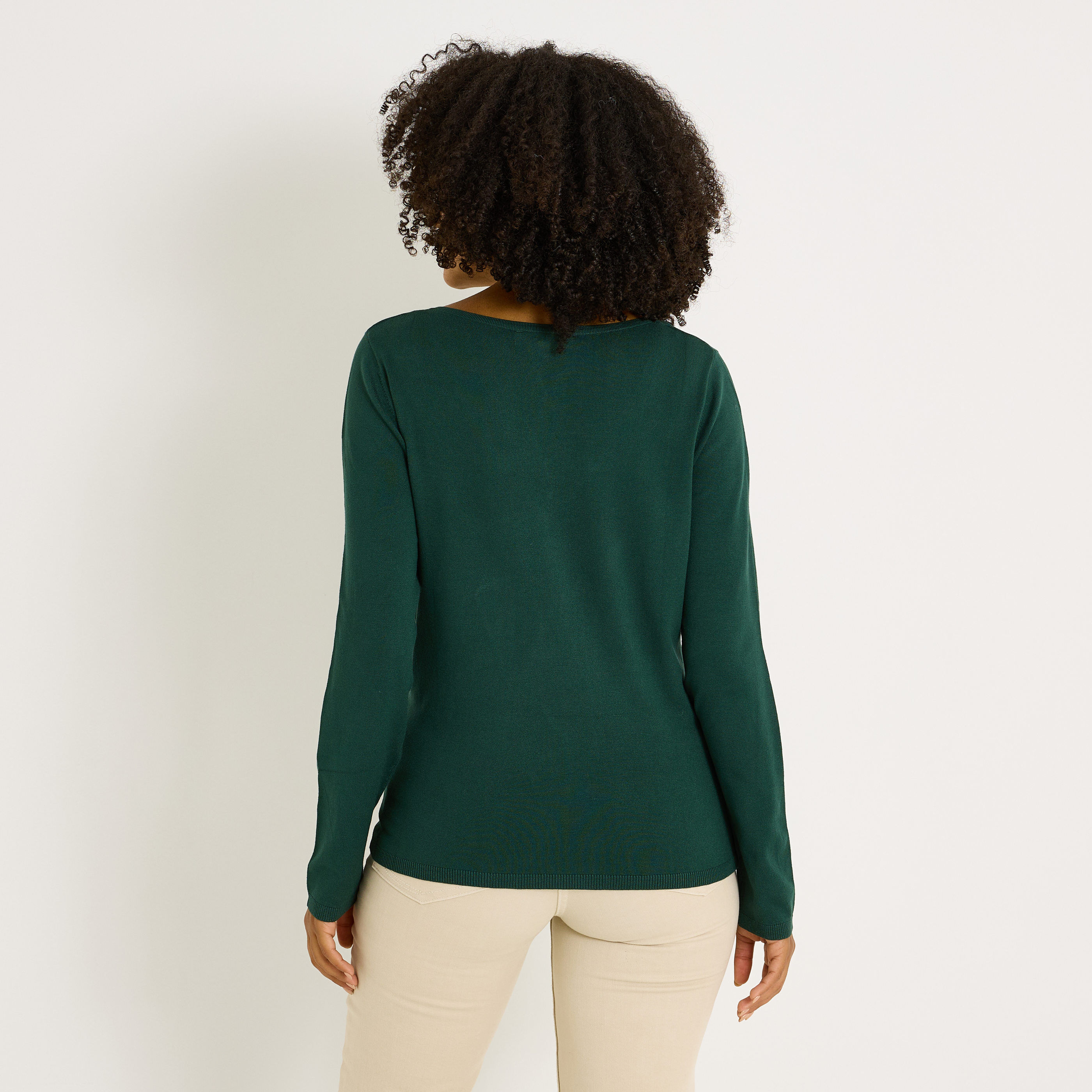 Pull col V ajour&eacute; femme