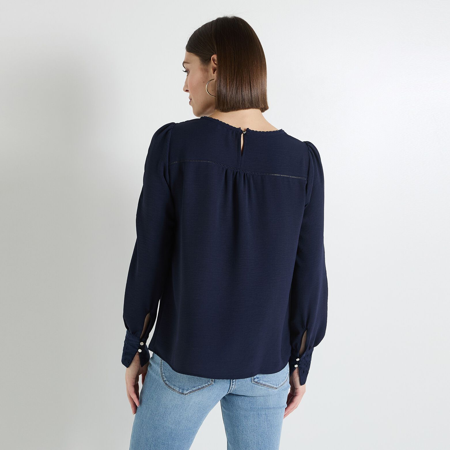 Blouse détails broderie femme