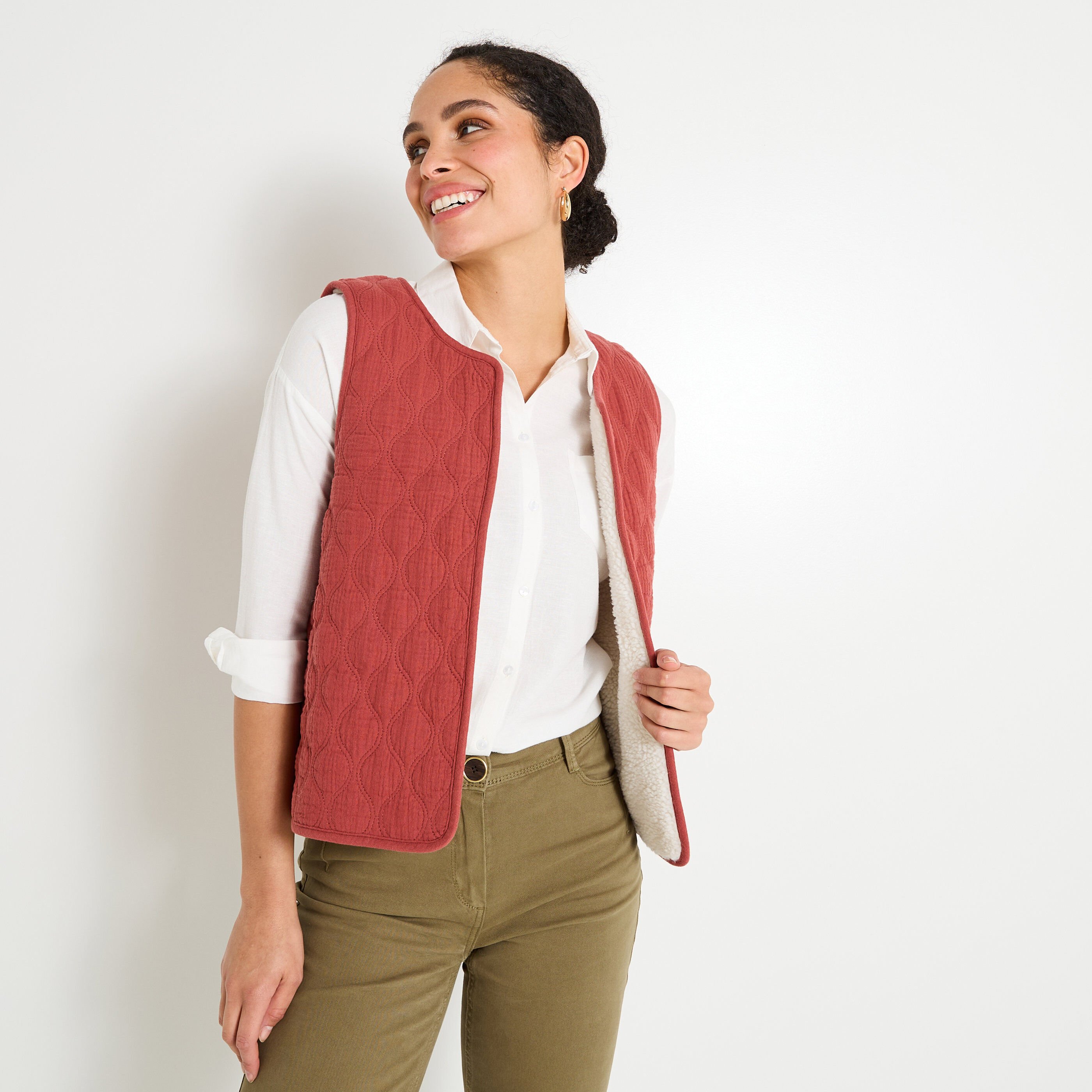 Gilet sans manches r&eacute;versible femme