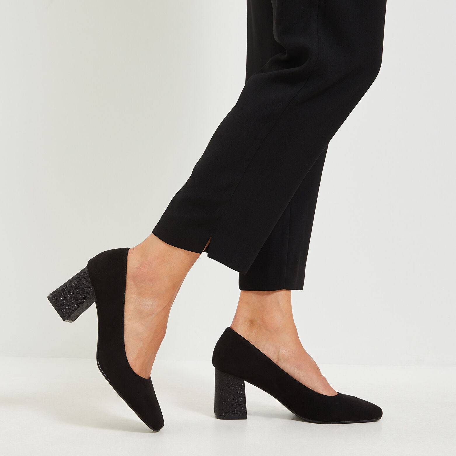 Escarpin noir femme
