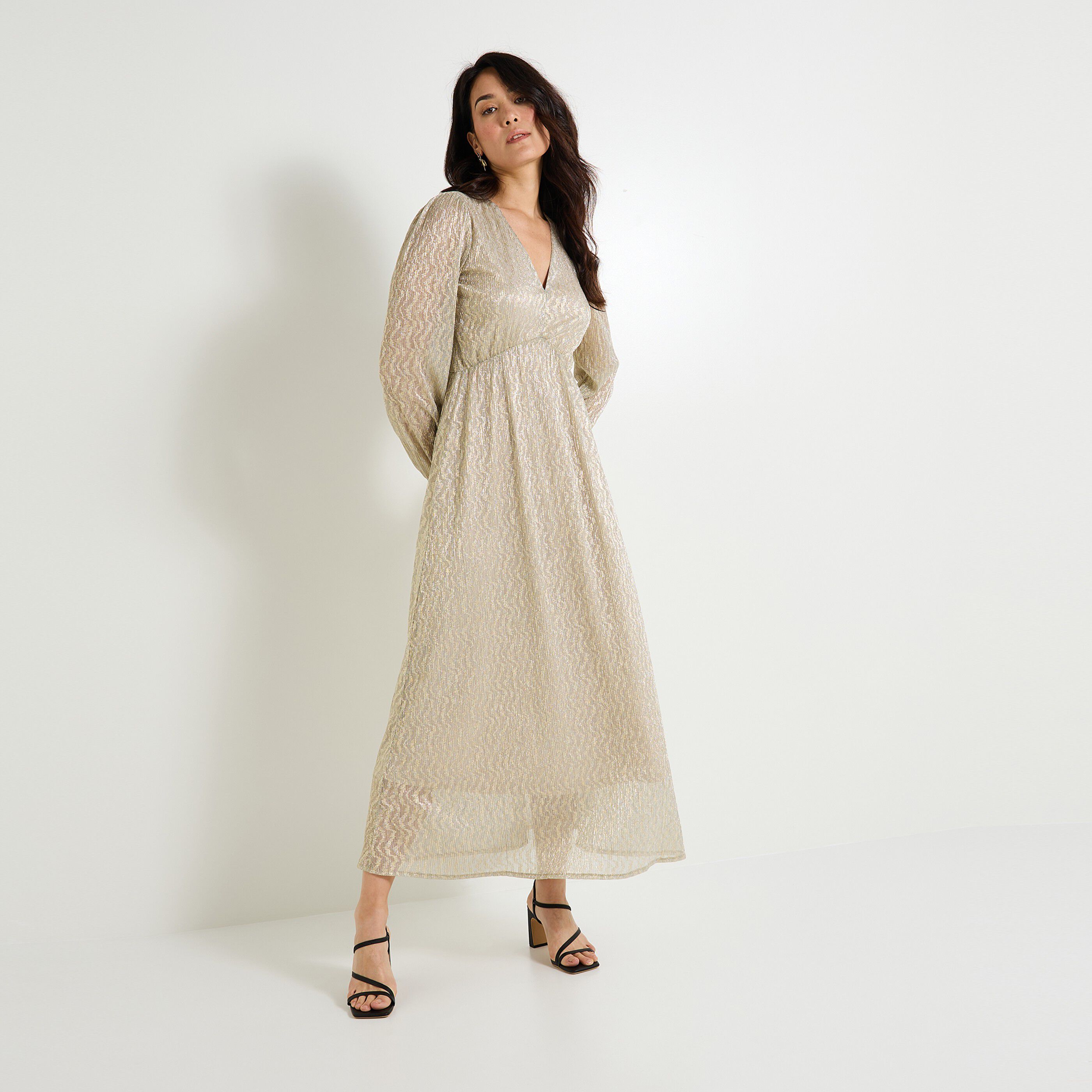 Robe longue habill&eacute;e femme