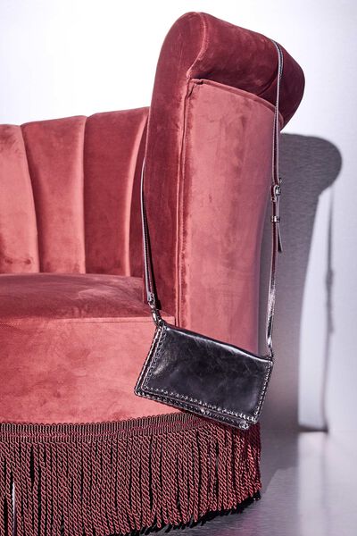 Pochette brillante femme