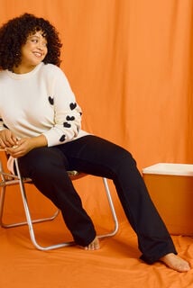 Pull col rond imprimé cœurs femme