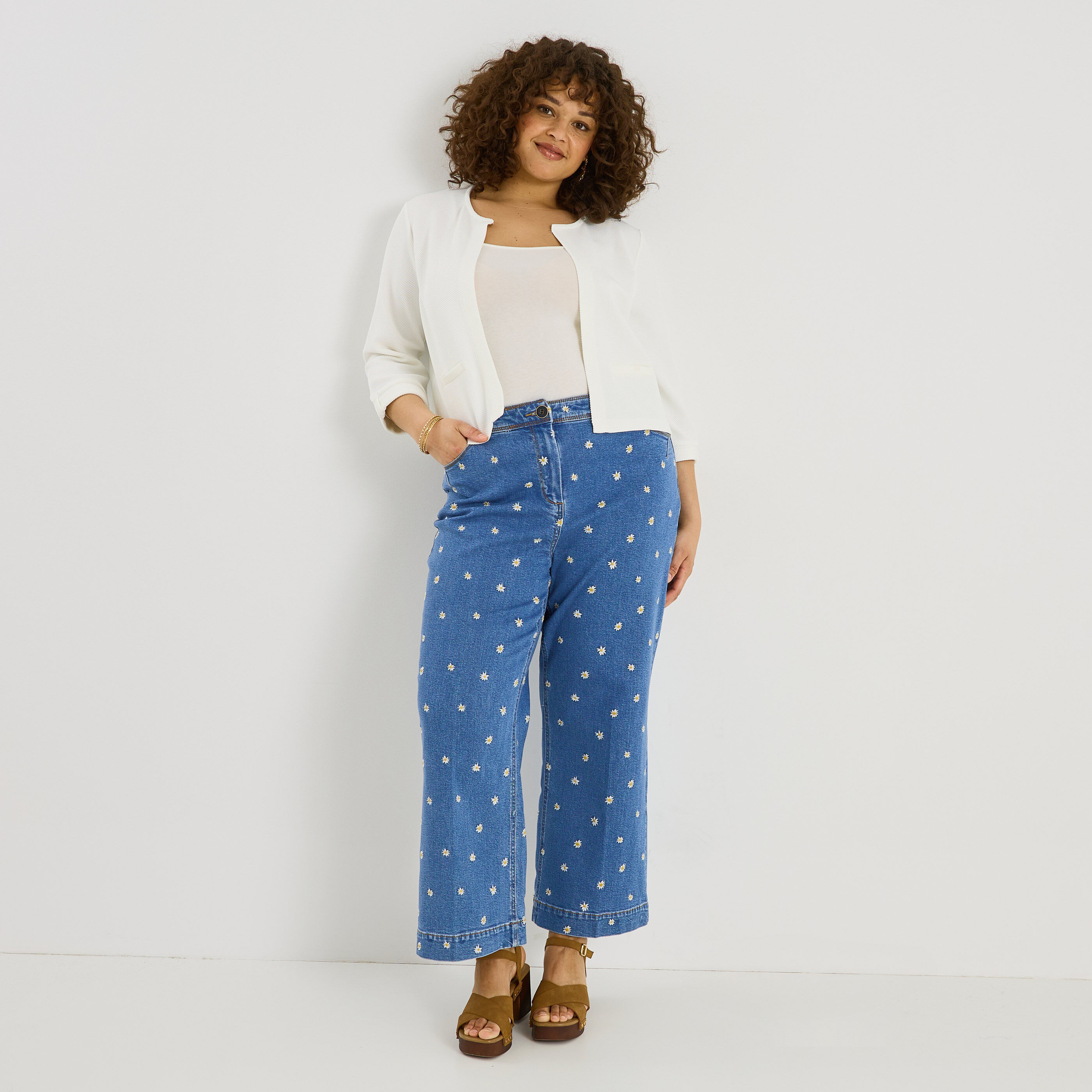 Bol&eacute;ro en maille textur&eacute;e femme