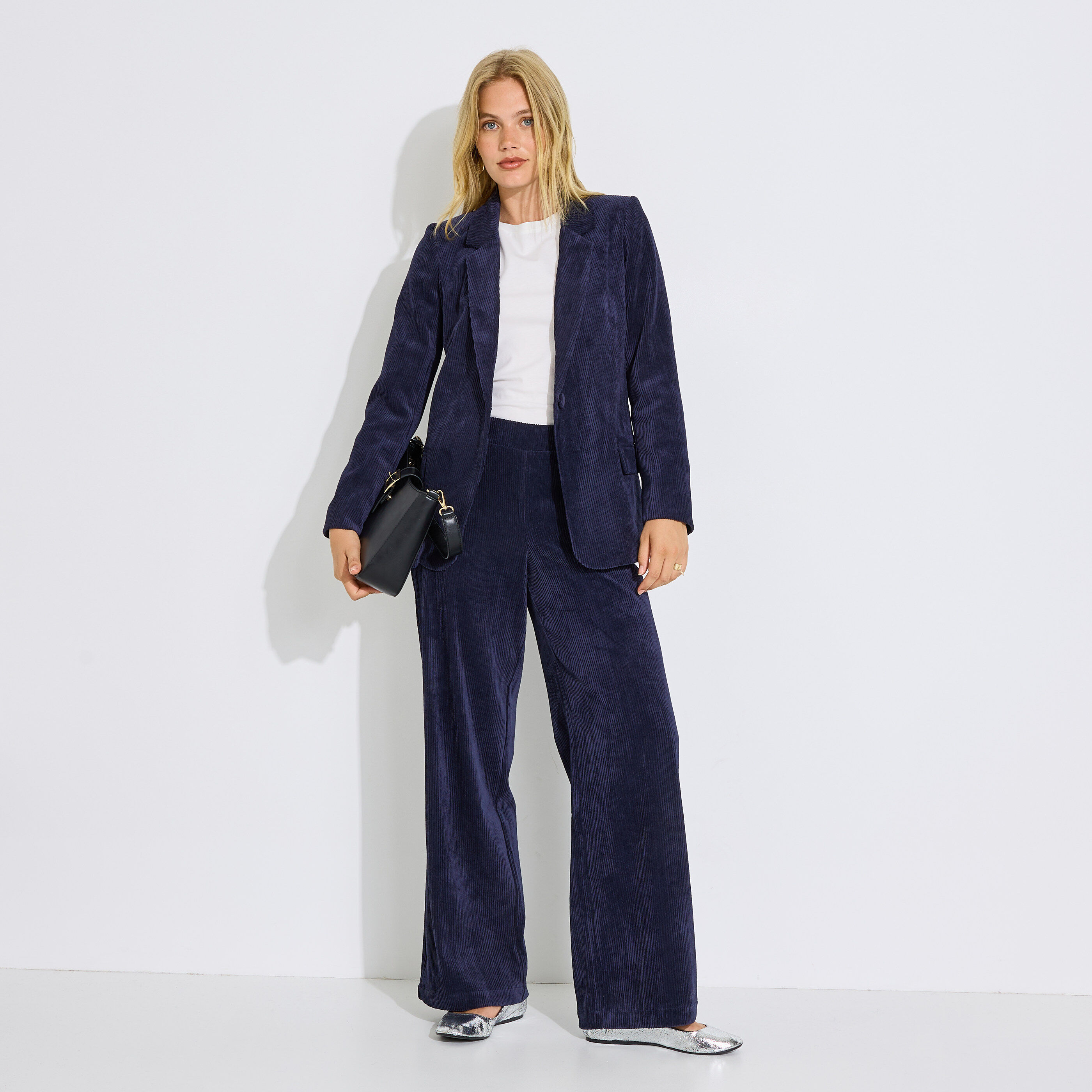 Veste blazer en velours c&ocirc;tel&eacute; femme