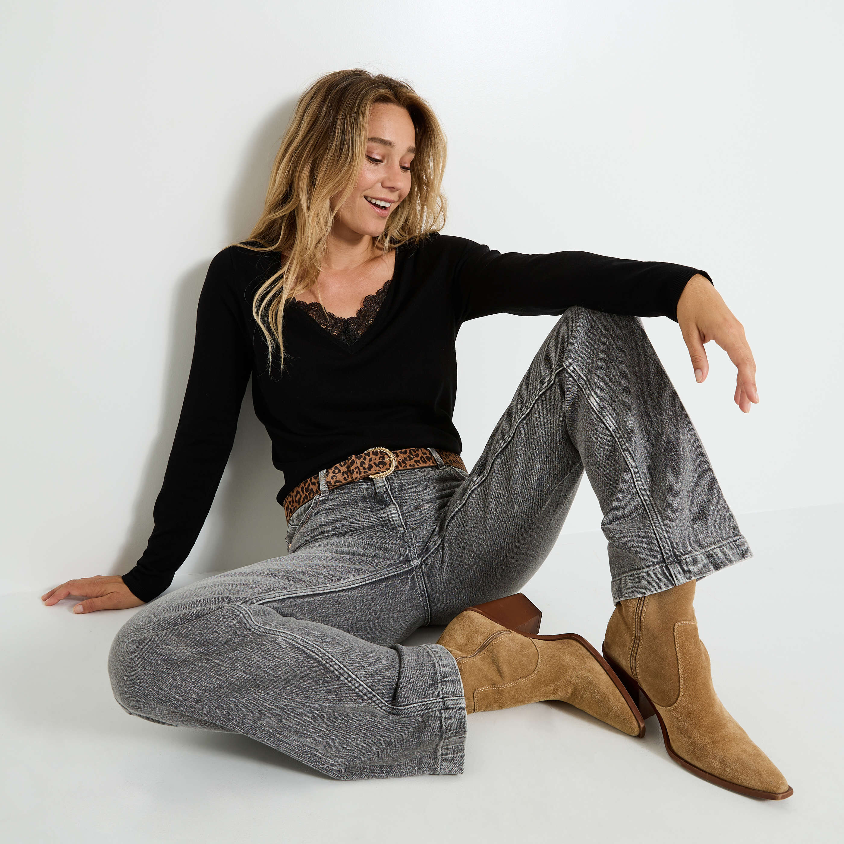 Pull col V guipure femme