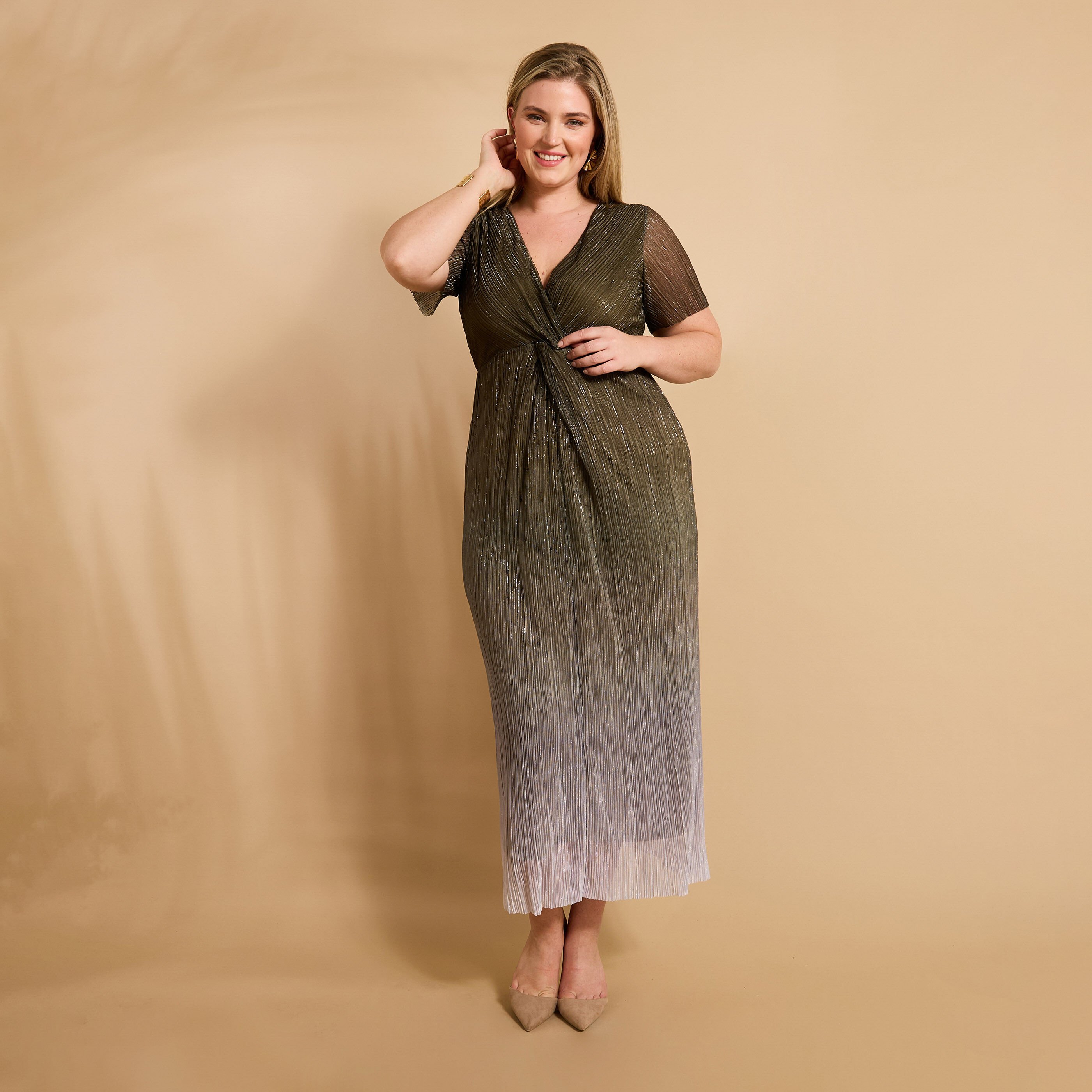 Robe longue iris&eacute;e femme