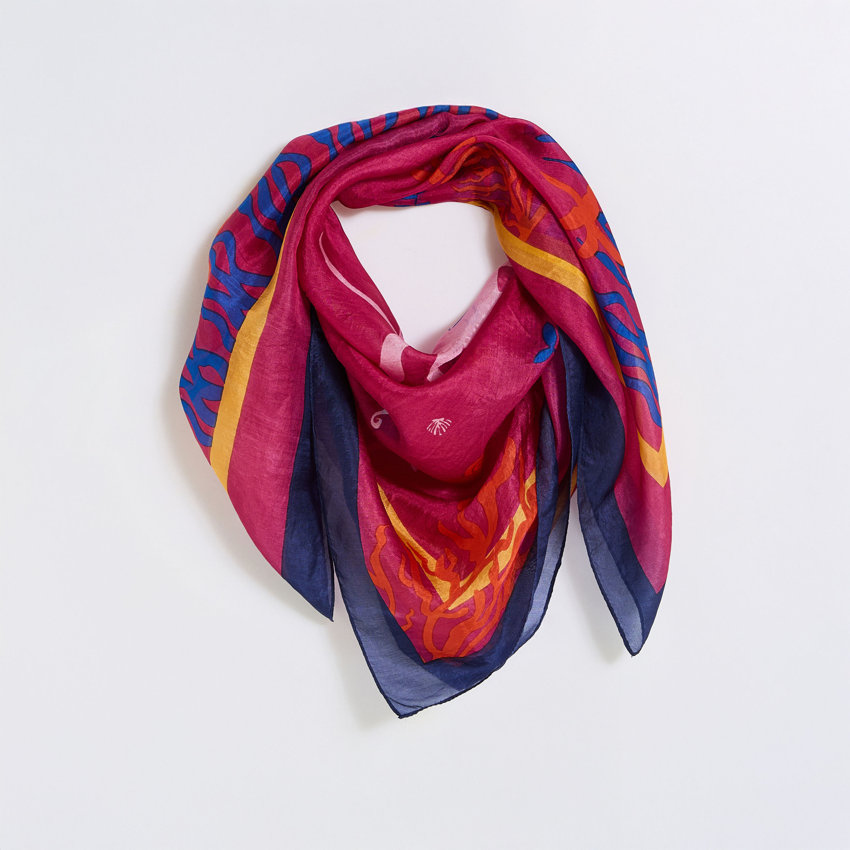 Foulard carr&eacute; en soie femme