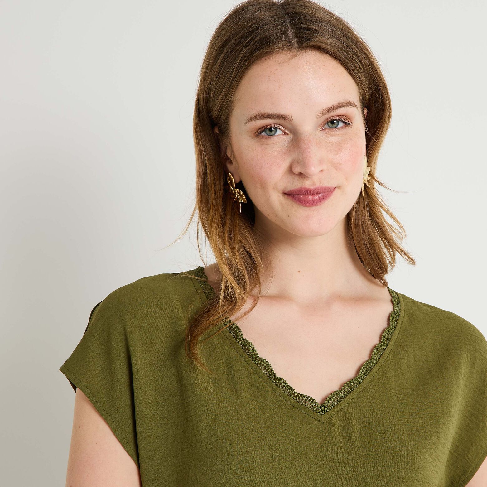Blouse col V femme