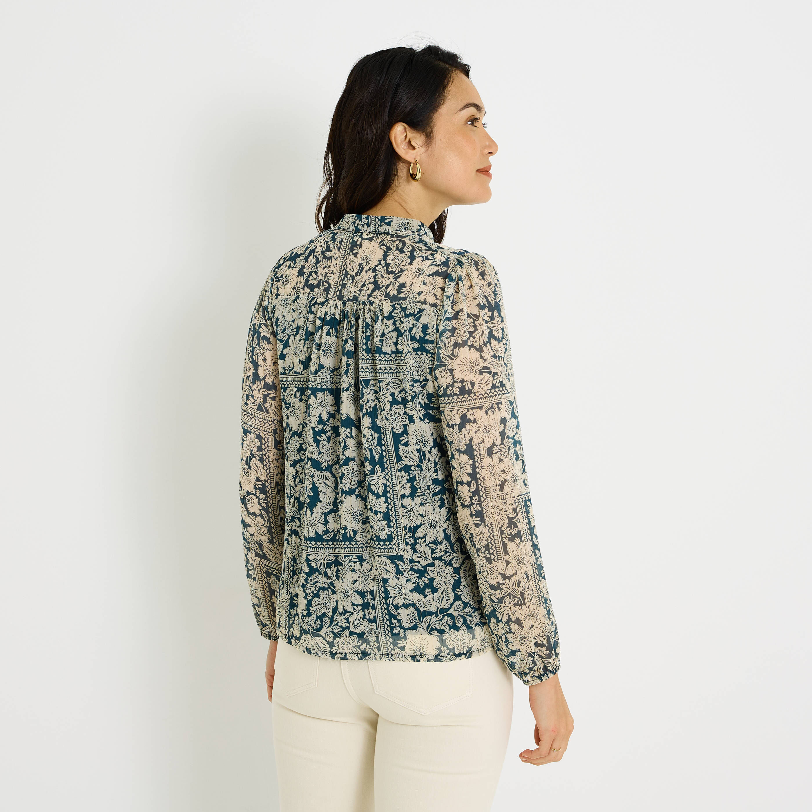 Blouse en voile imprim&eacute; fleuri femme