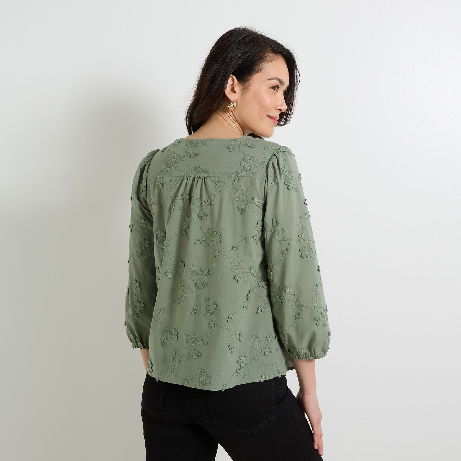 Blouse brodée femme