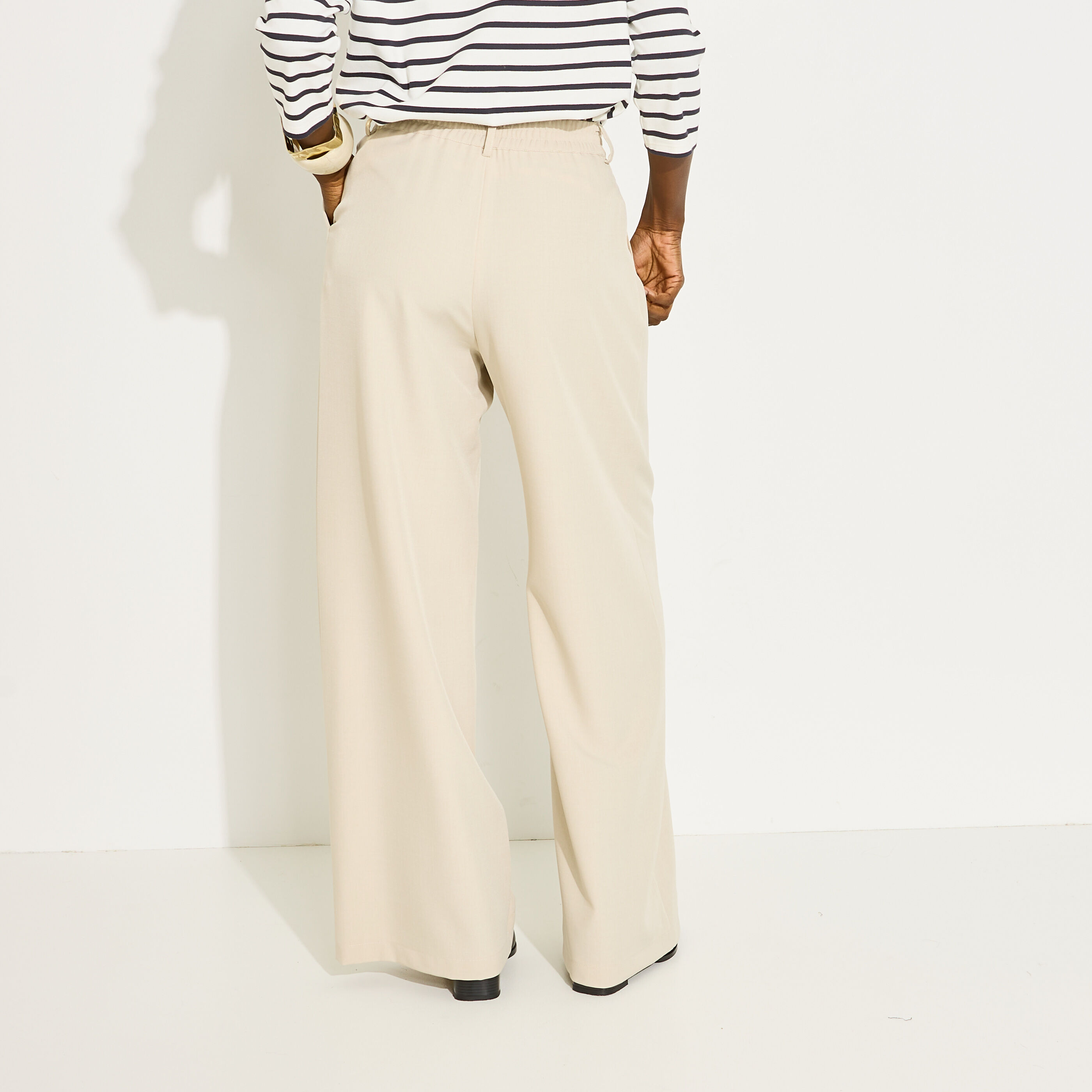 Pantalon large &agrave; pinces femme
