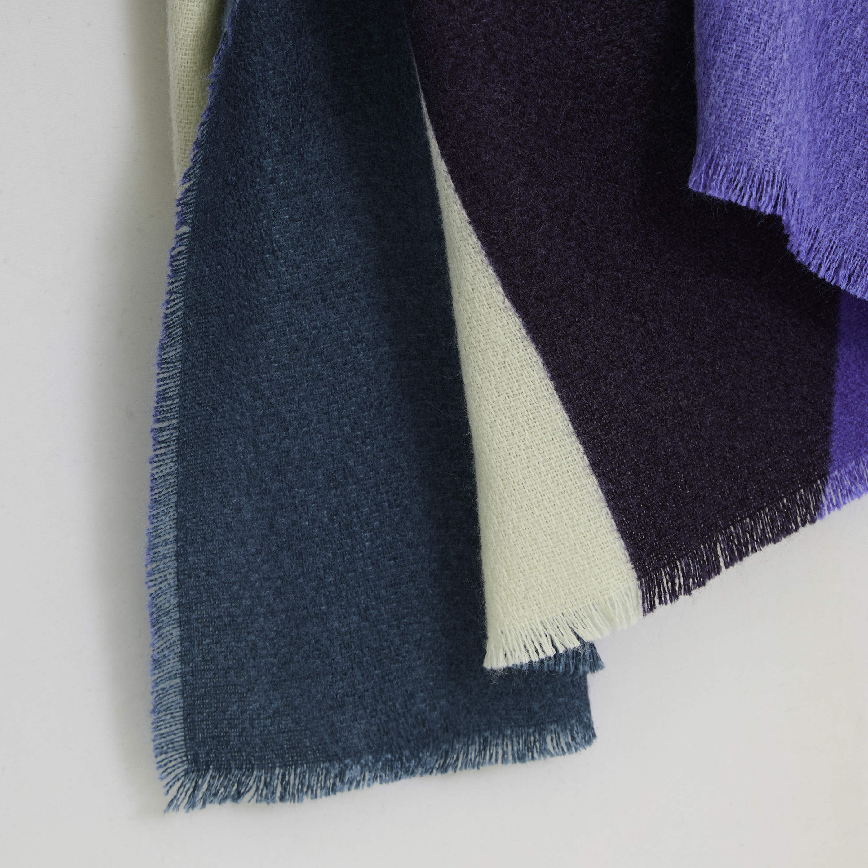 &Eacute;charpe motif graphique femme