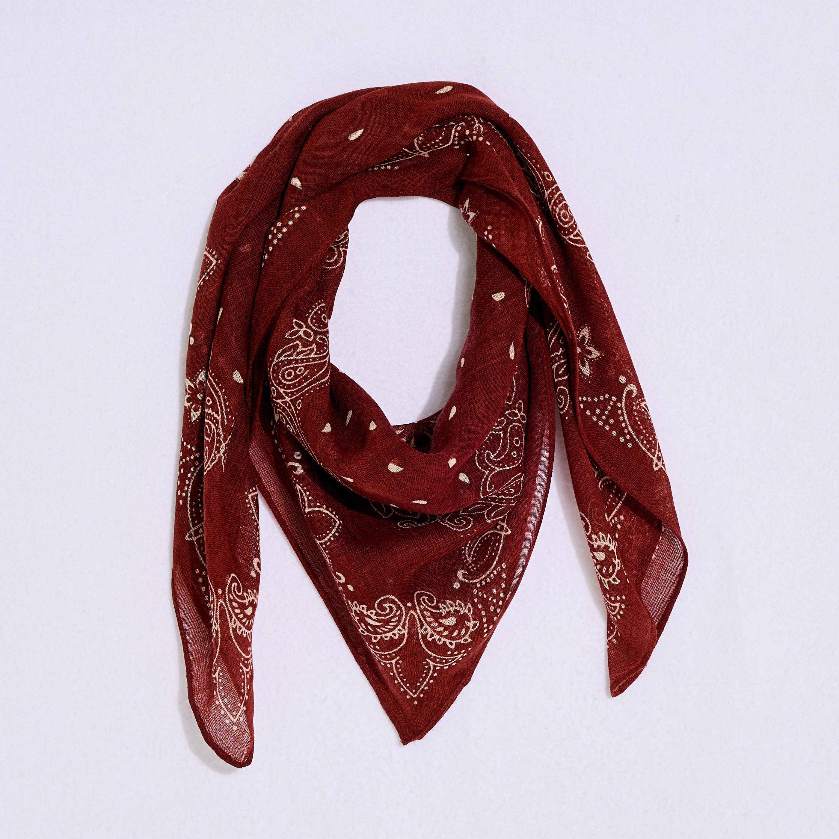 Foulard carr&eacute; imprim&eacute; bandana femme