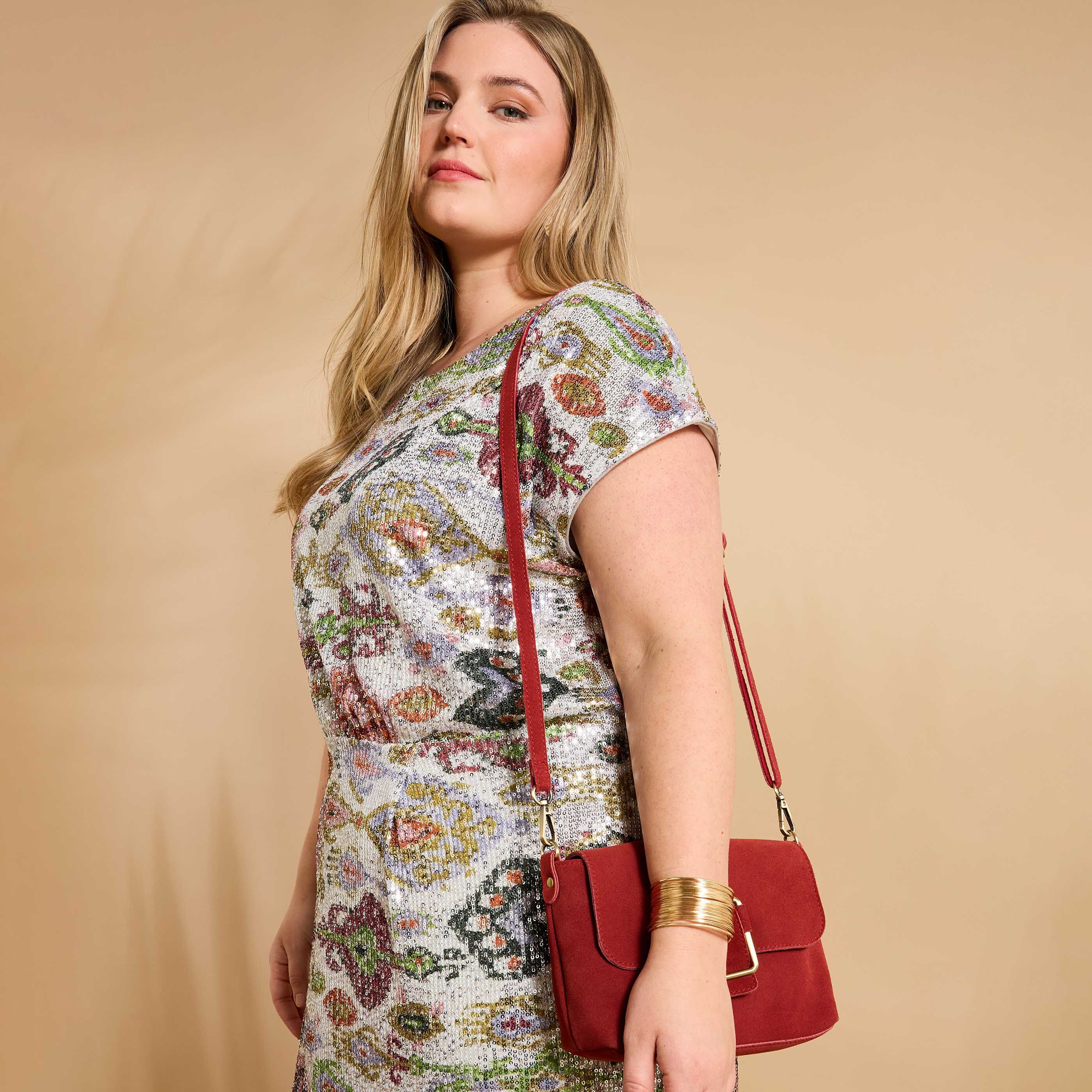 Robe longue habill&eacute;e femme