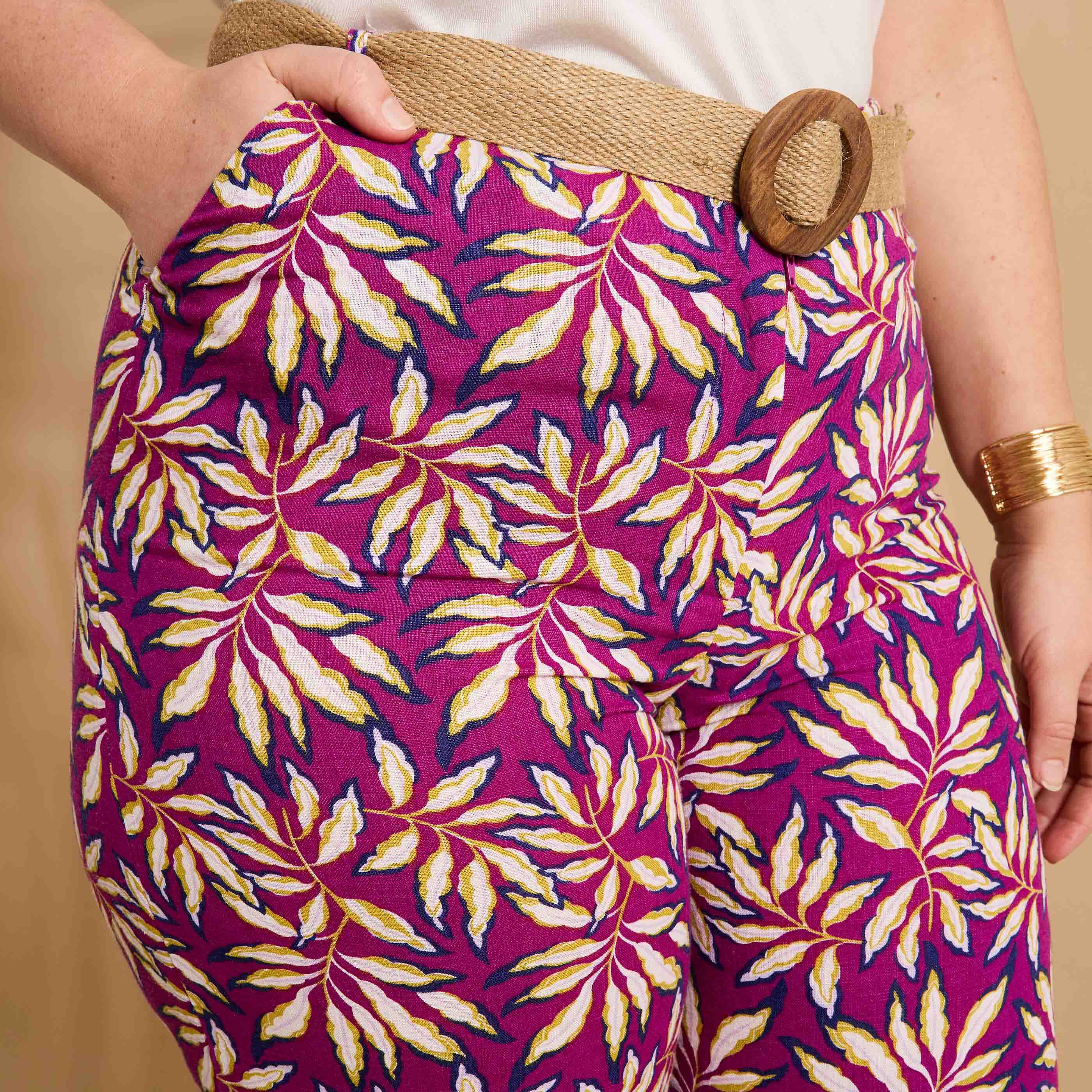 Pantalon imprim&eacute; feuillage femme