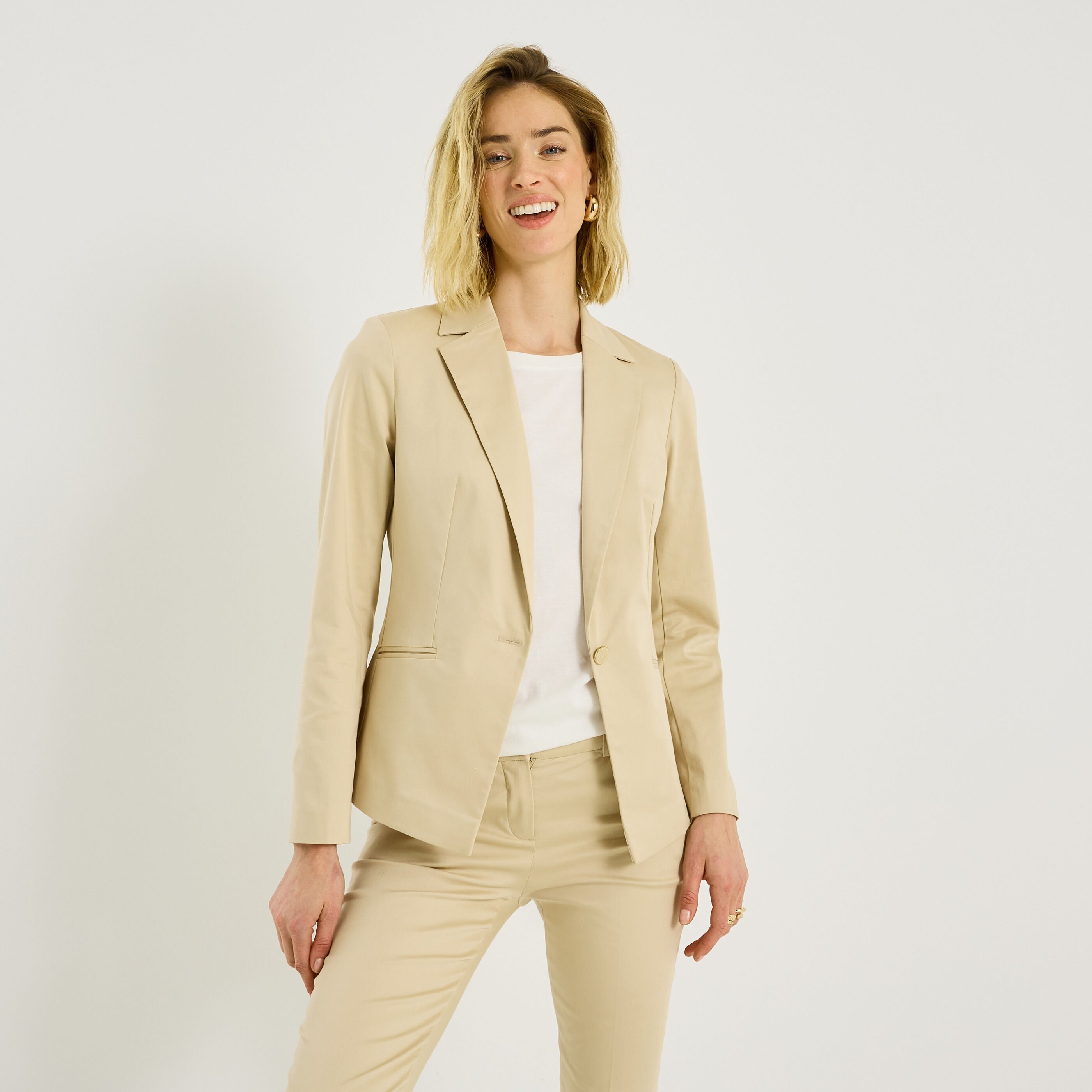 Veste blazer structur&eacute;e femme