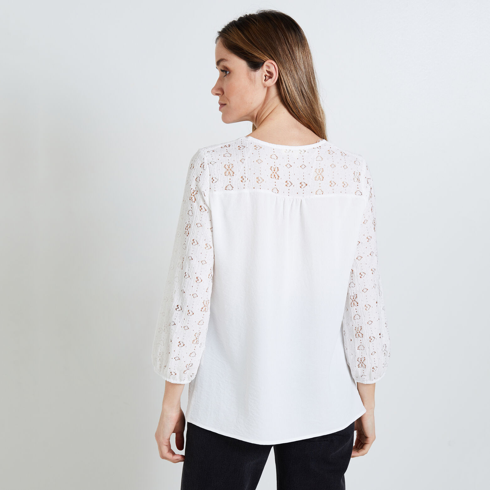 Blouse details ajourés femme