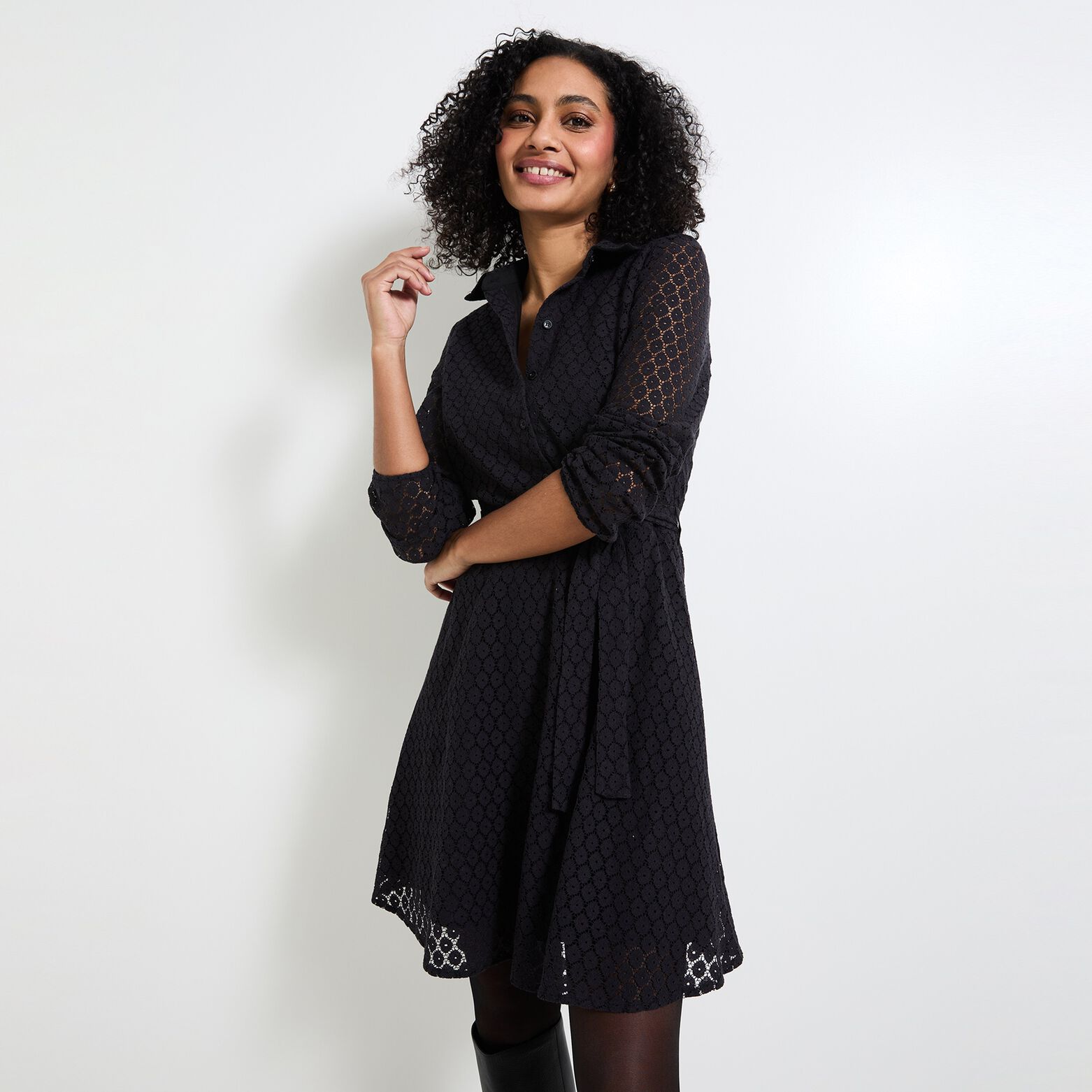 Robe détails ajourés femme