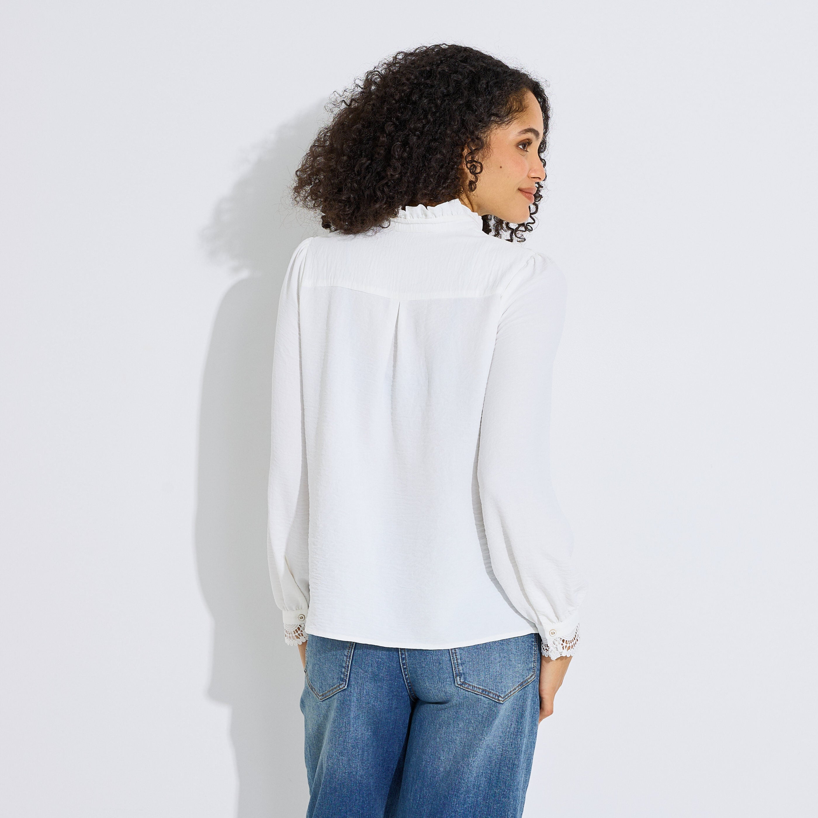 Blouse col montant pliss&eacute; femme