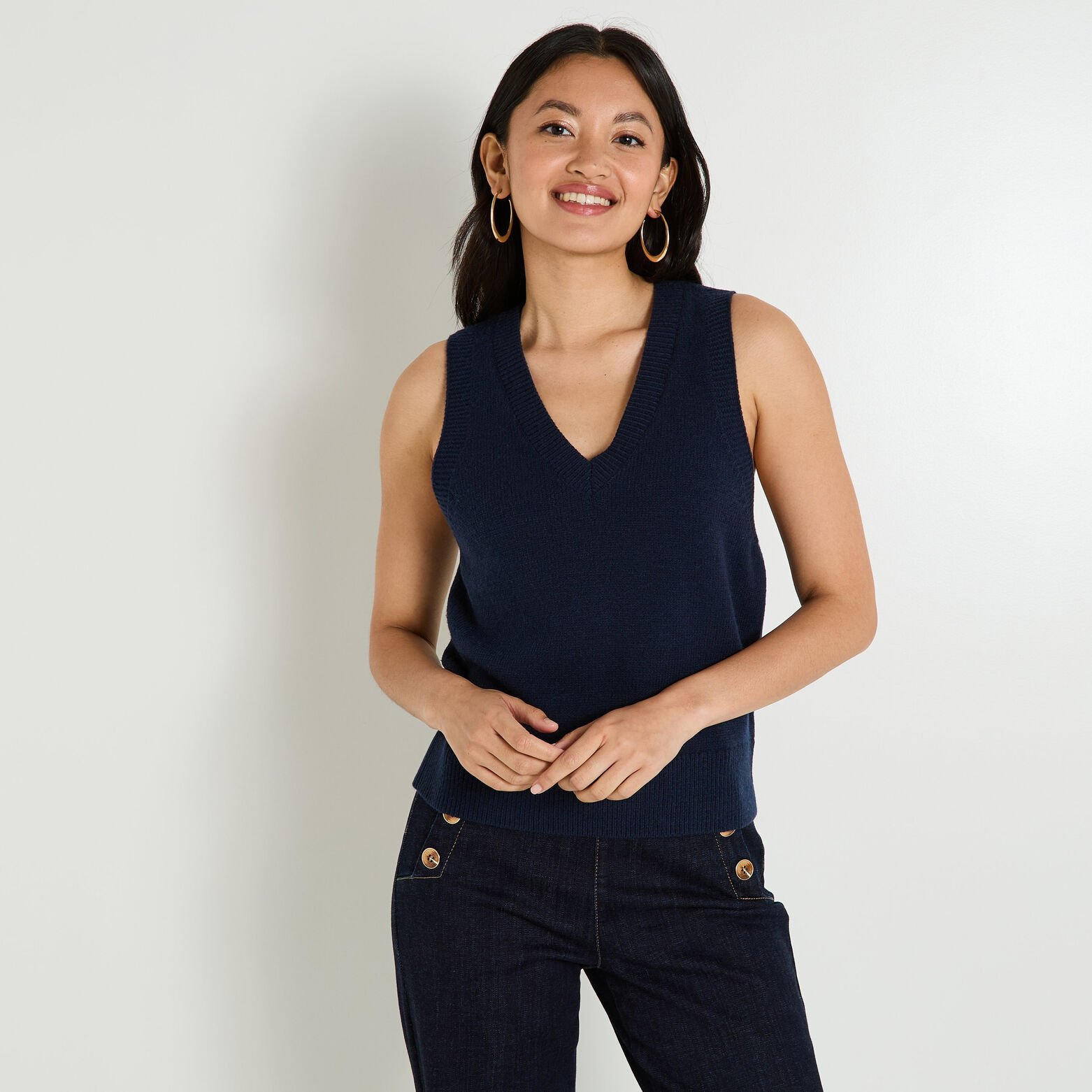 Pull sans manches à col V femme