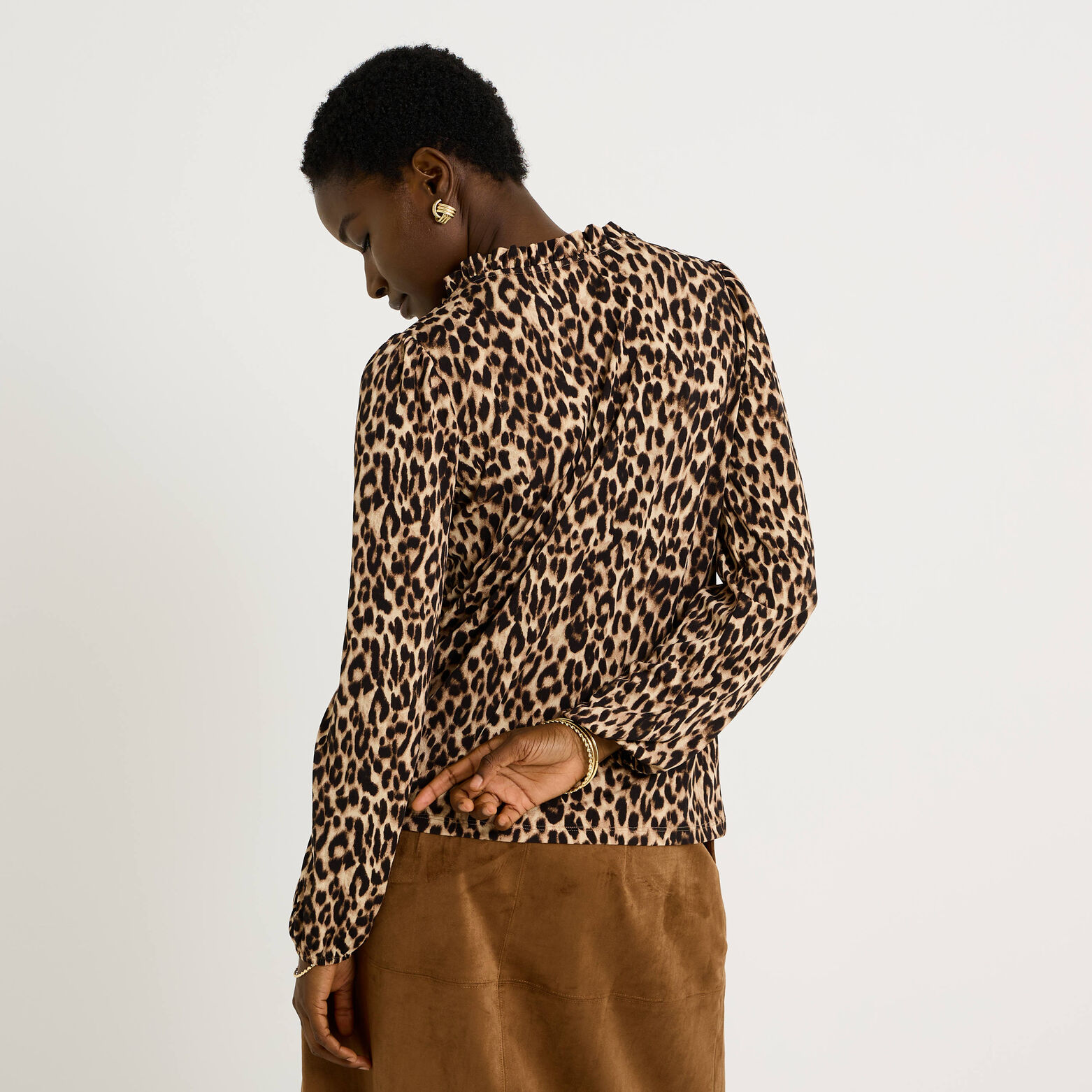Blouse imprimé léopard à col V femme