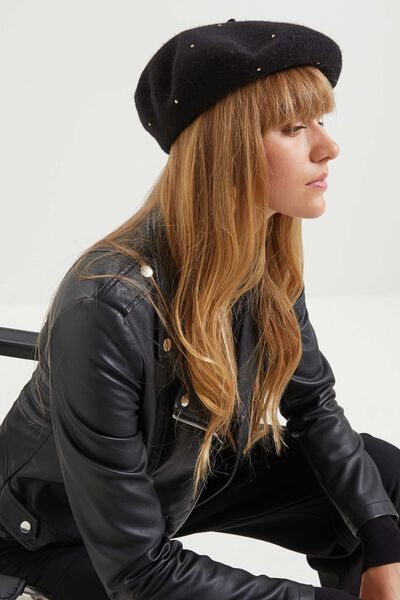 Béret noir femme