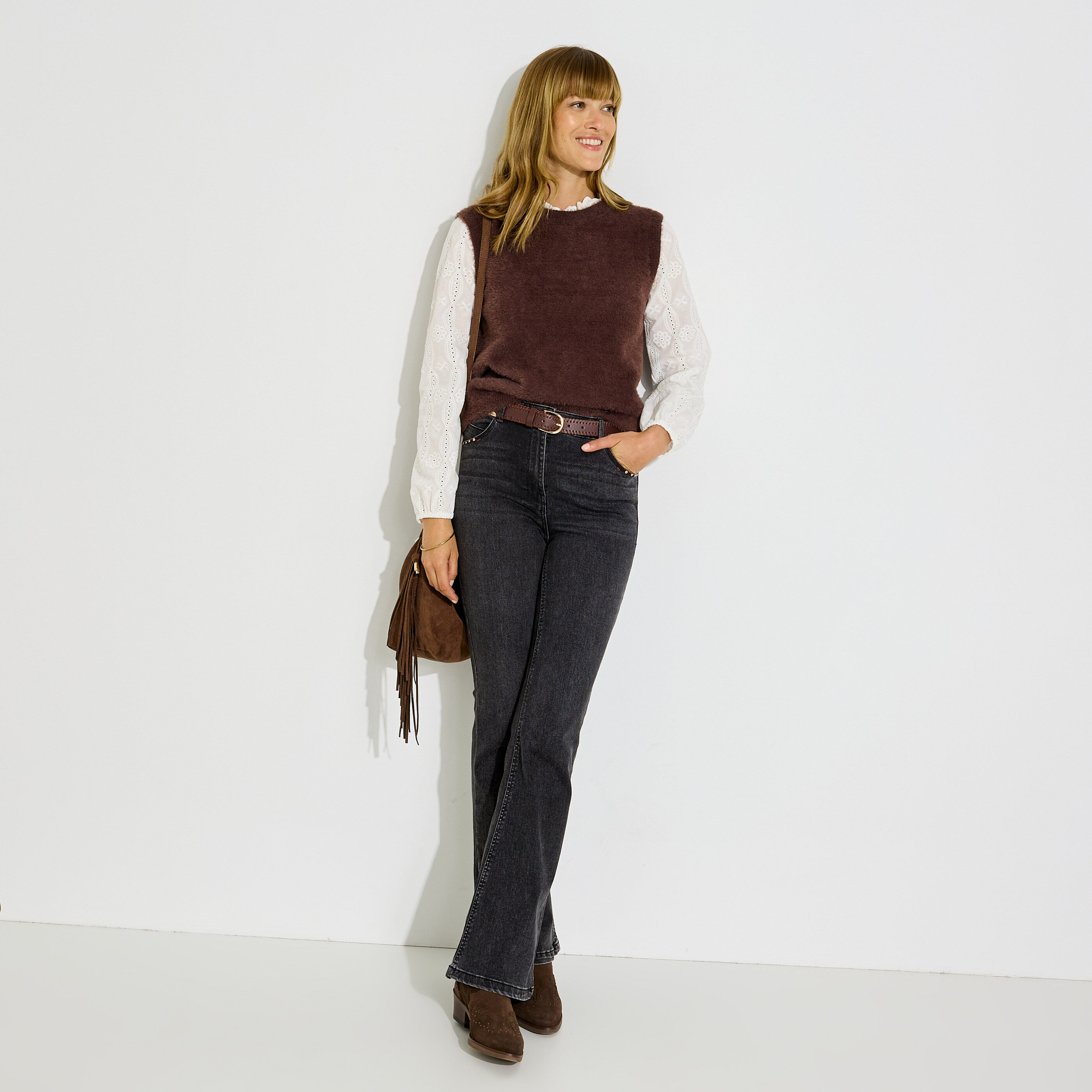 Pull col montant manches ajour&eacute;es femme