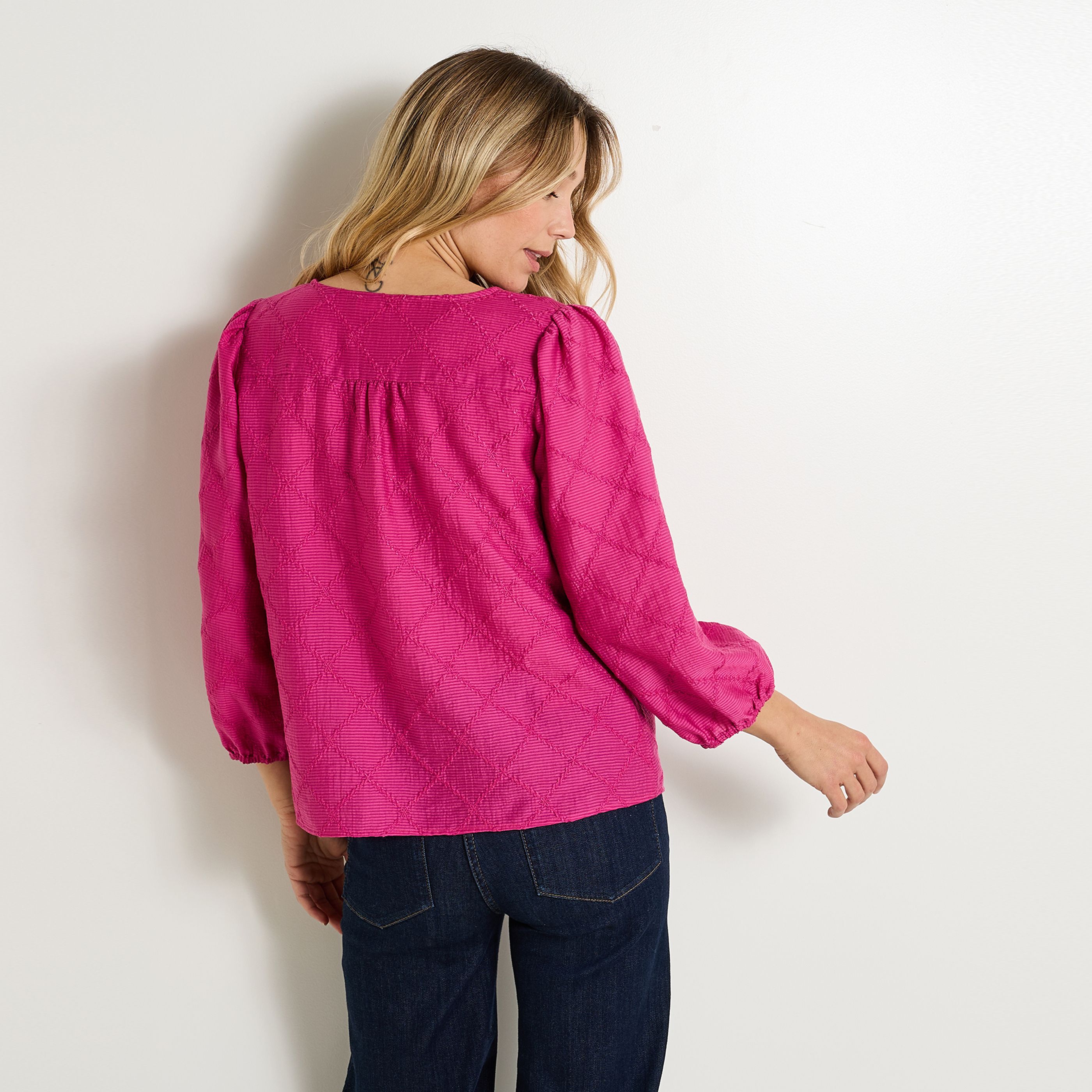Blouse brod&eacute;e femme