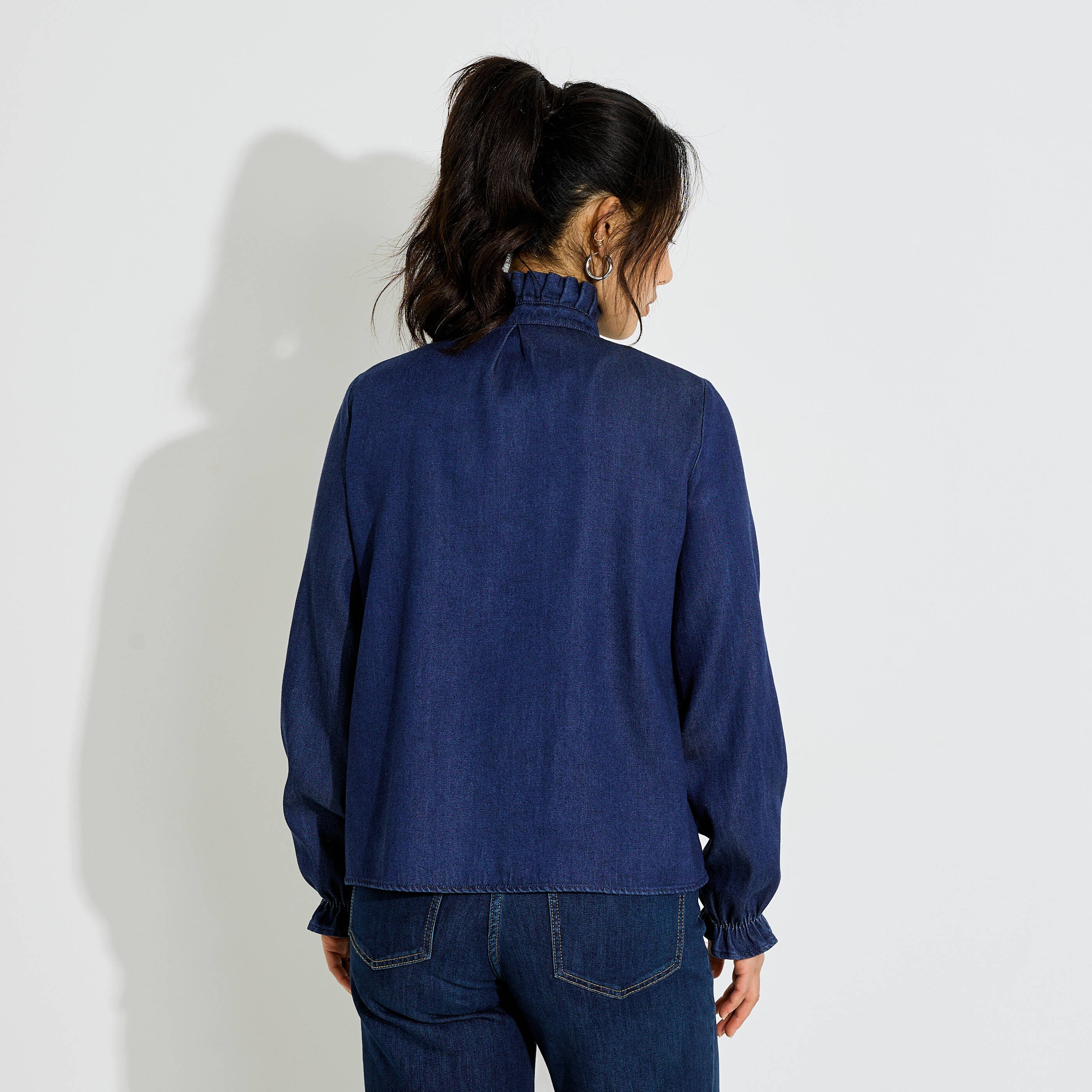 Chemise denim col montant femme