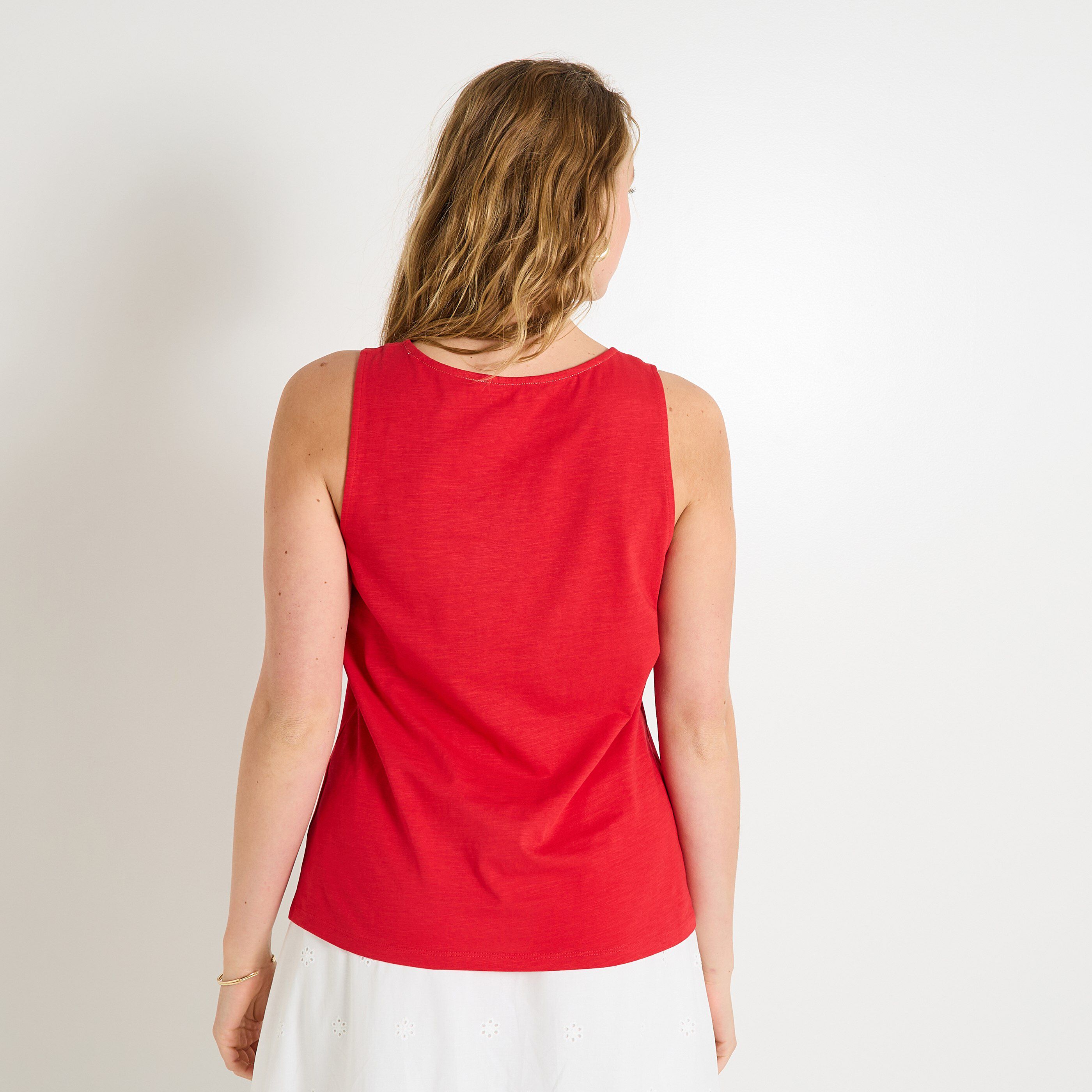 D&eacute;bardeur col V femme