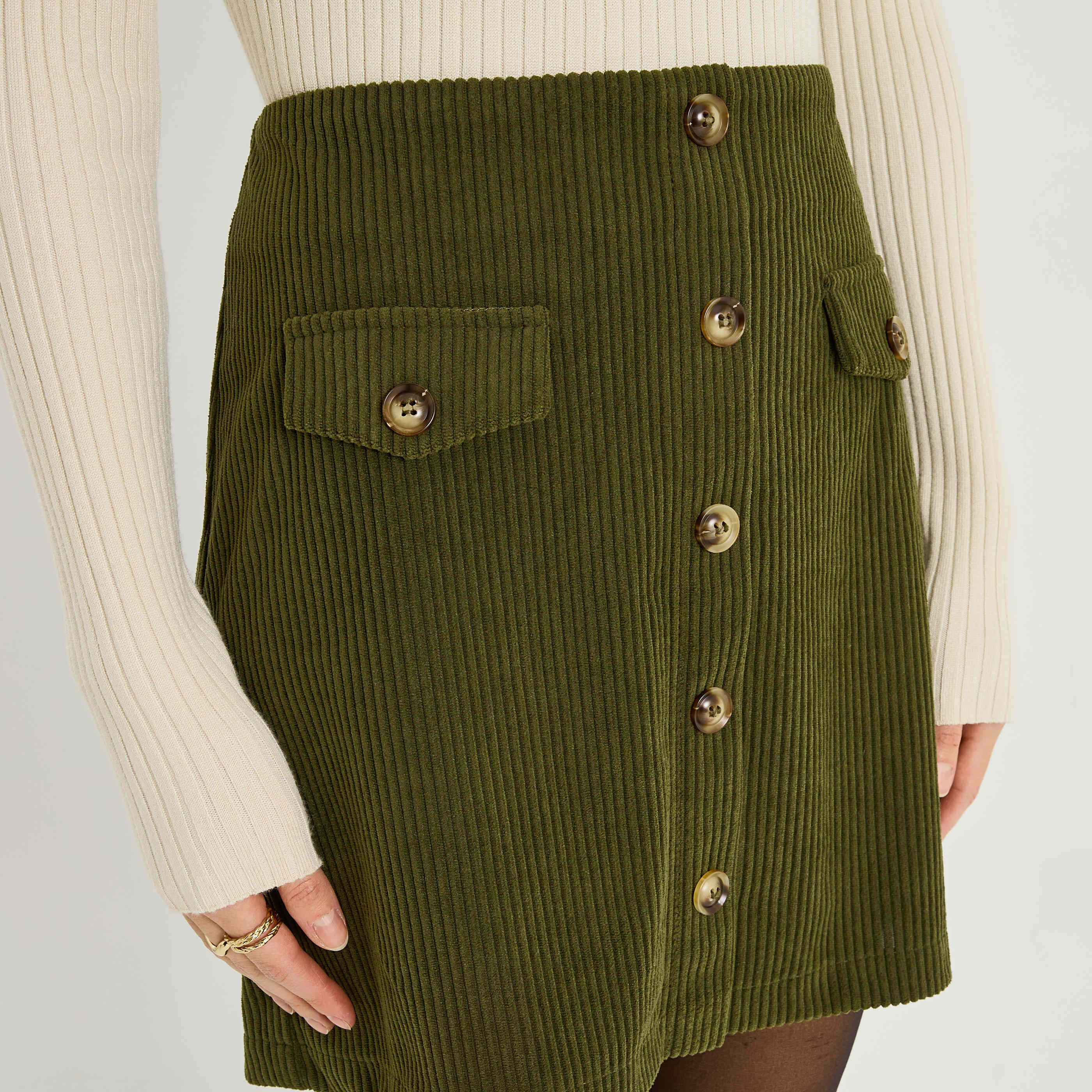 Jupe trap&egrave;ze en velours