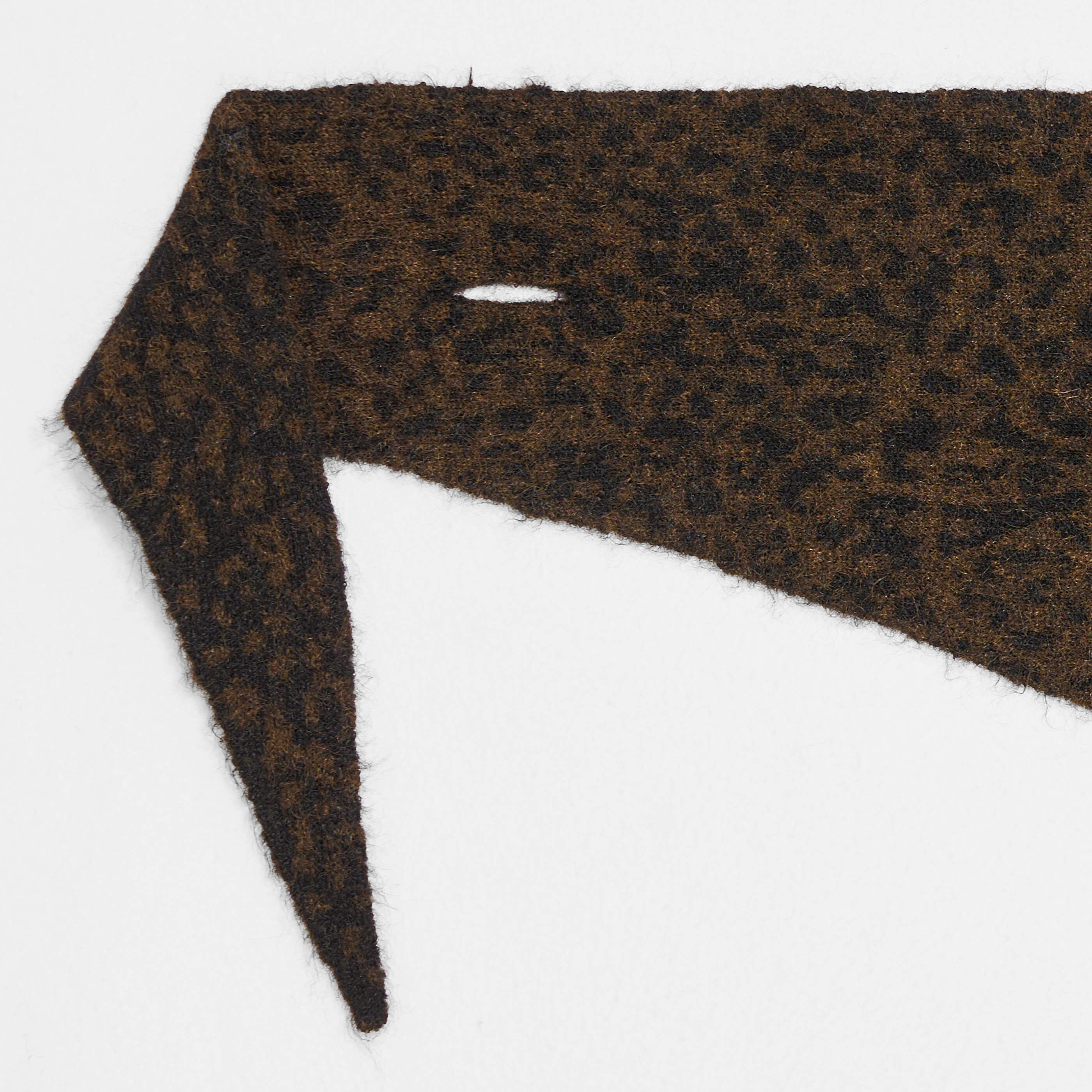 &Eacute;charpe triangle l&eacute;opard en maille femme
