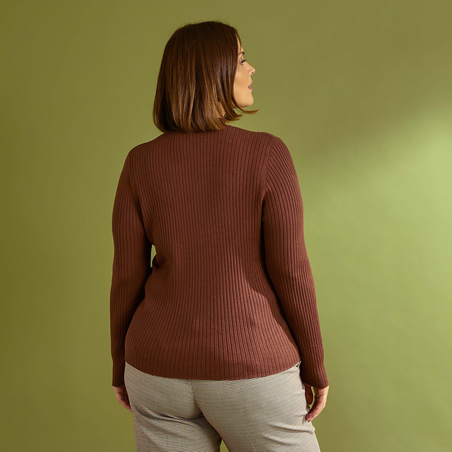 Pull col montant femme