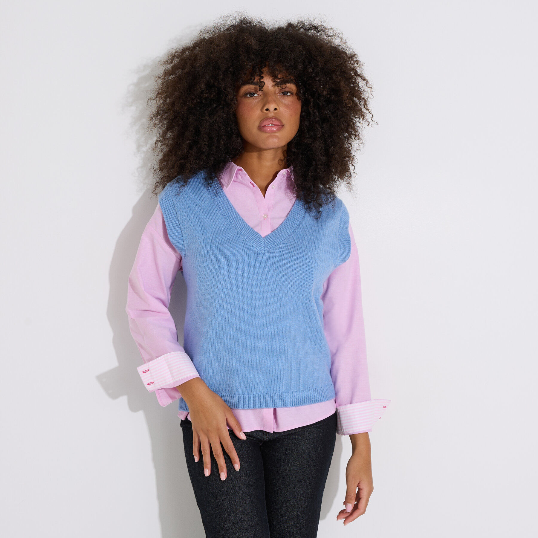 Pull sans manches col V femme