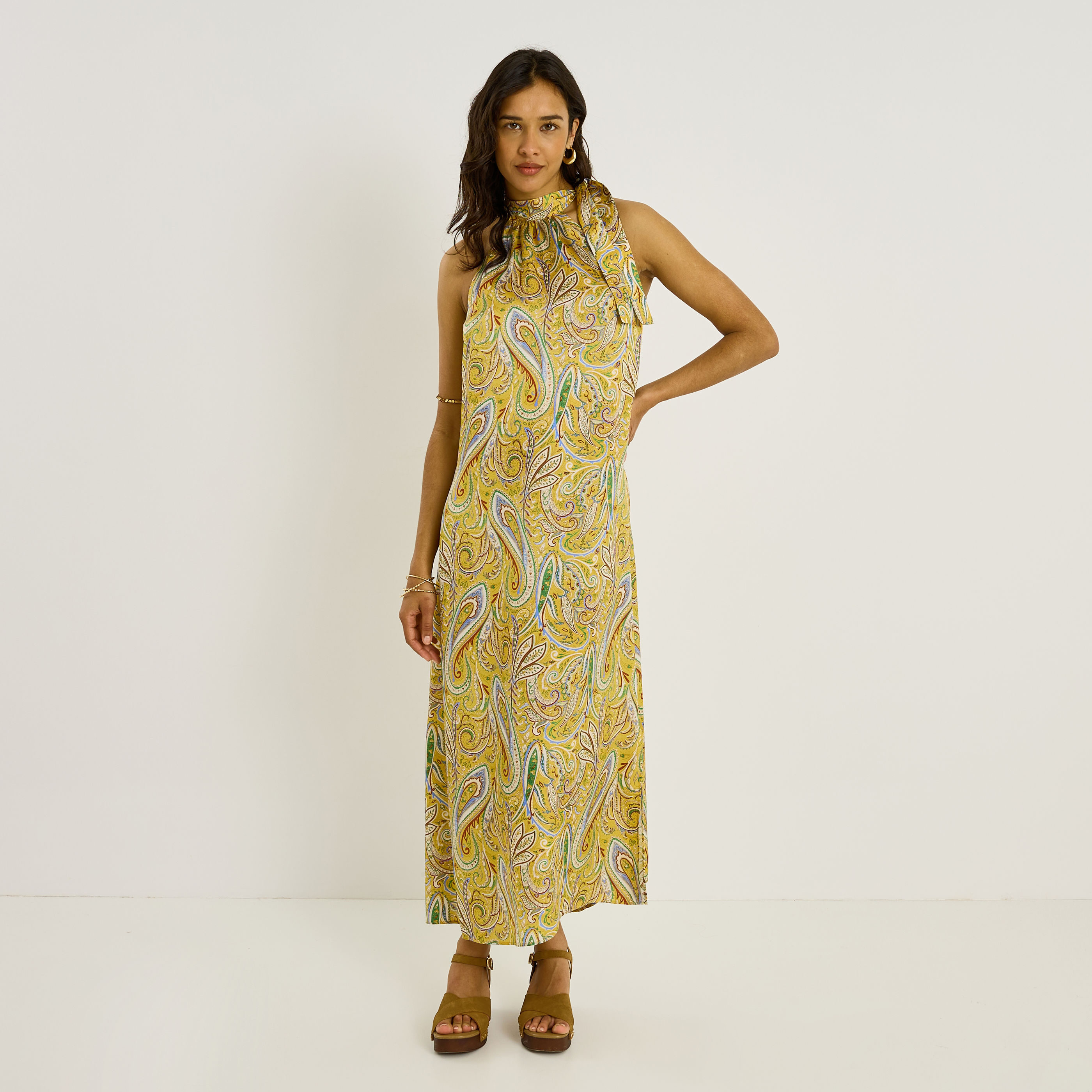 Robe longue imprim&eacute;e en satin